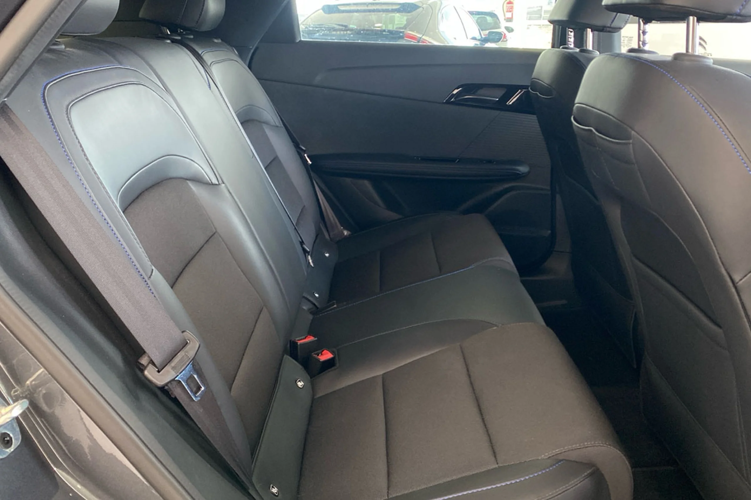 MG MG 4 MG4 64kWh Luxury - Foto 13