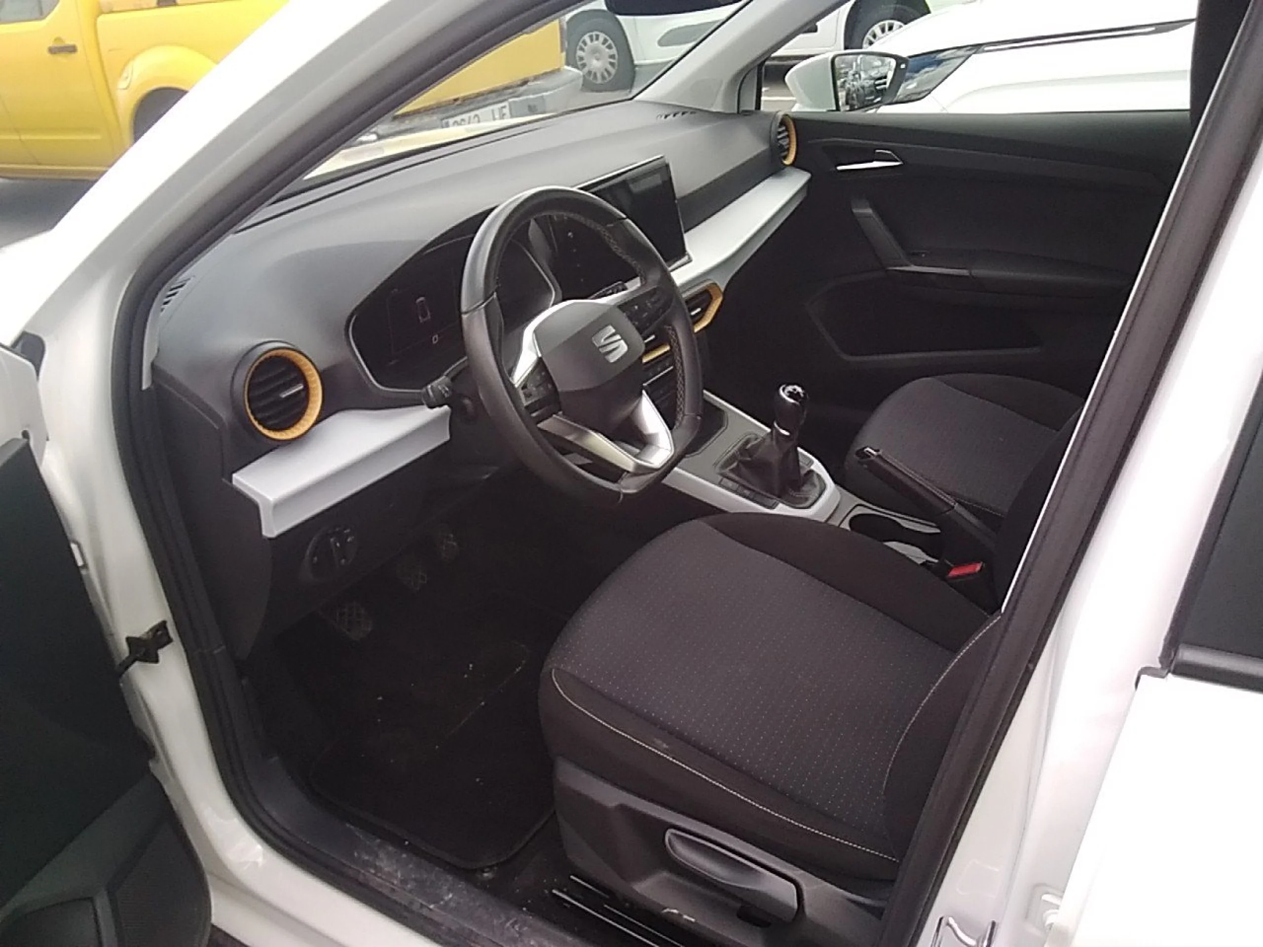 Seat Arona 1.0 TSI 81kW (110CV) Style XL - Foto 7