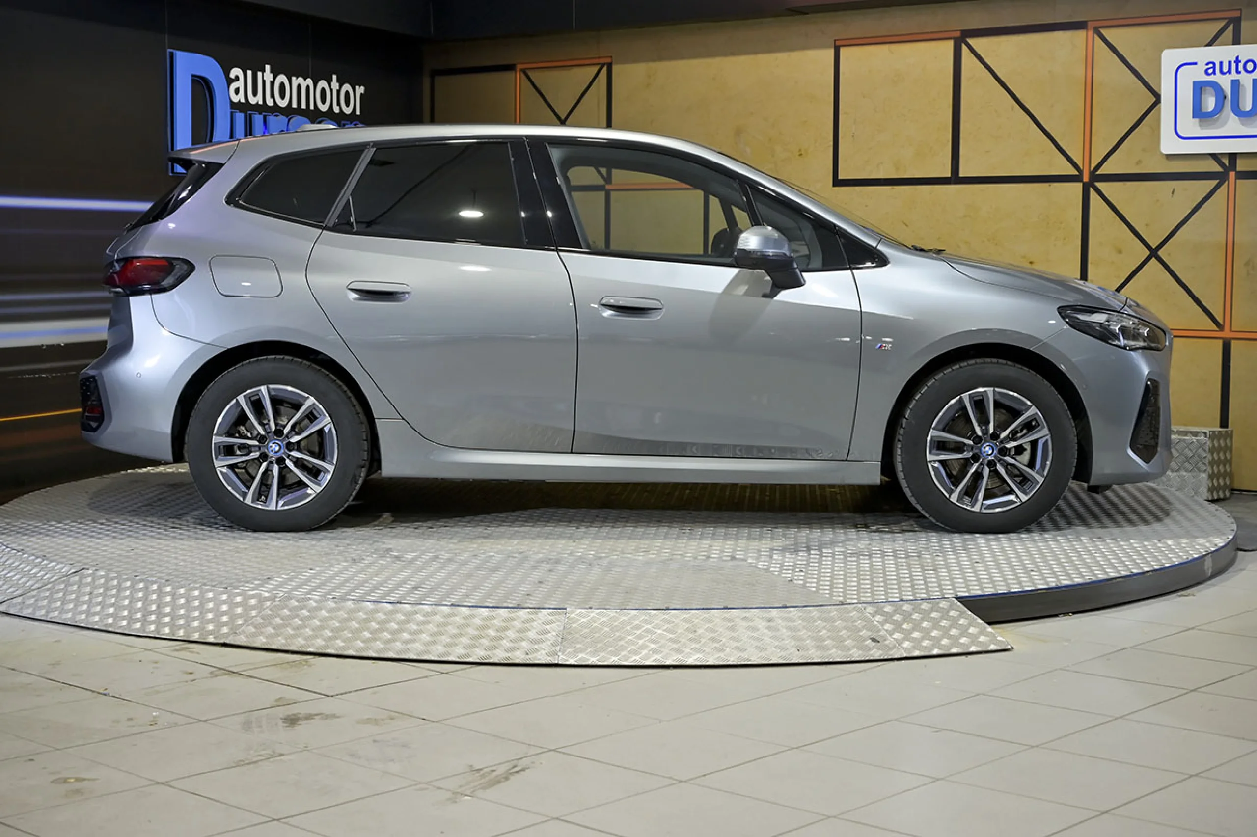 BMW 225 Serie 2 Active Tourer 225e xDrive - Foto 21