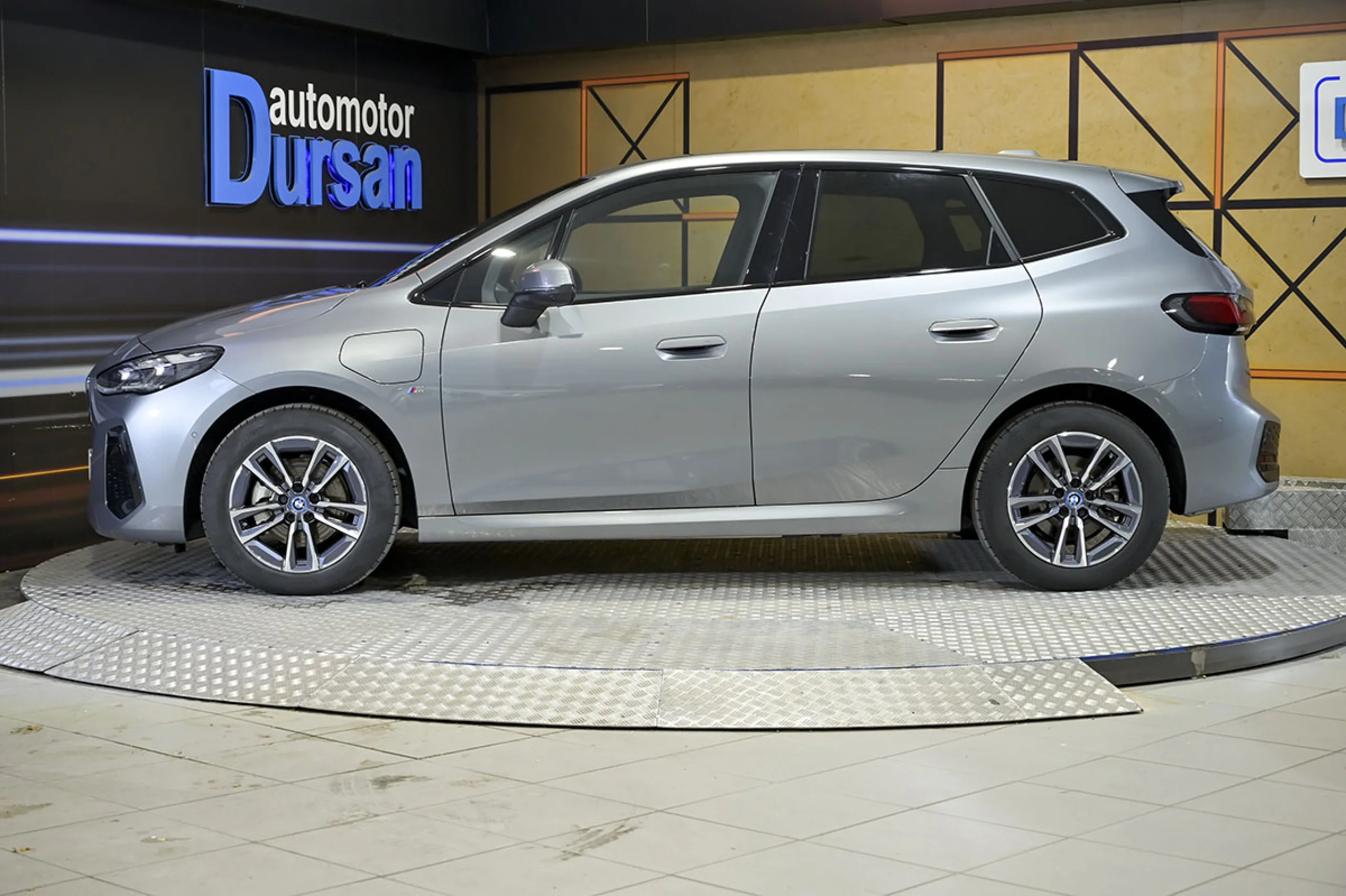 BMW 225 Serie 2 Active Tourer 225e xDrive - Foto 20