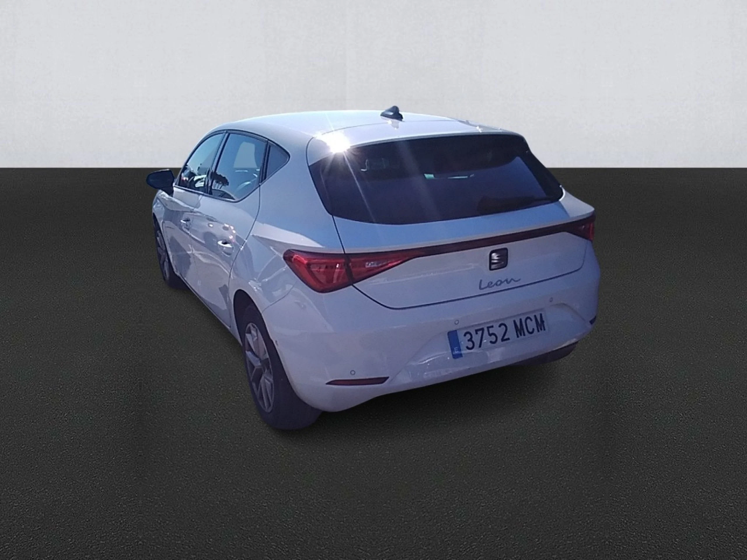 Seat Leon 2.0 TDI 85kW S&amp;S Style XS - Foto 6