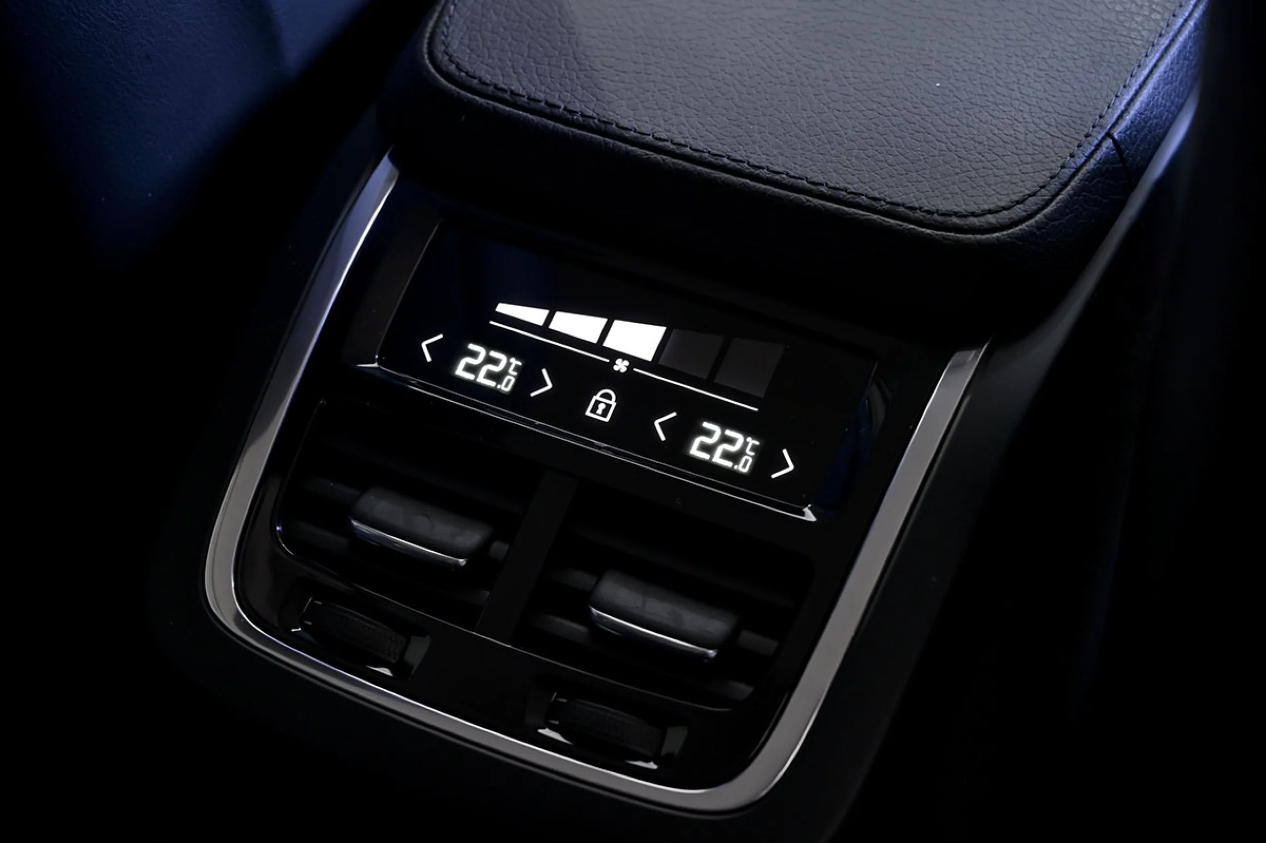 Volvo XC 90 XC90 2.0 T8 AWD Recharge Inscription Exp Auto - Foto 37