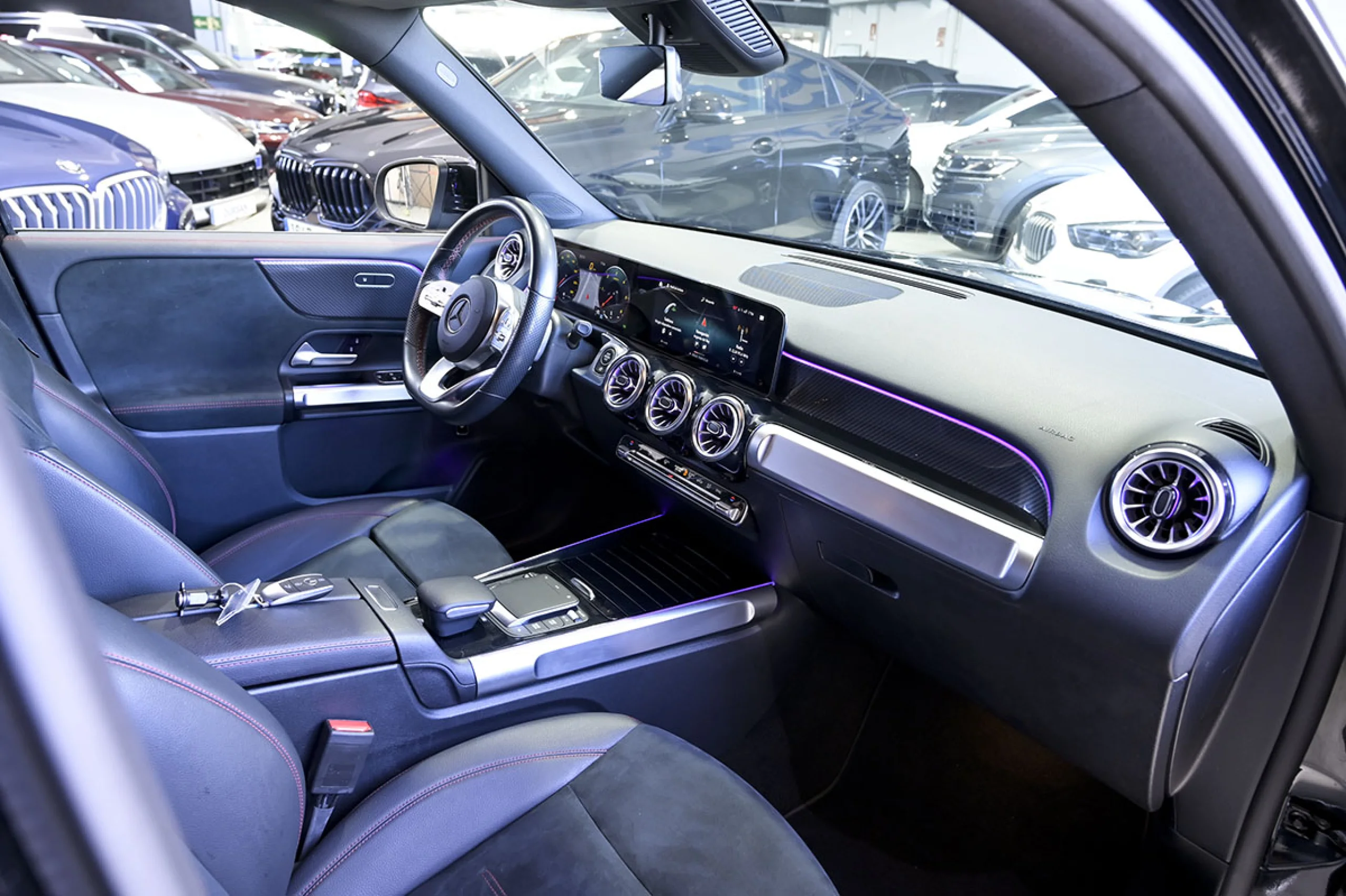 Mercedes-Benz GLB 220 MERCEDES-BENZ GLB GLB 220 d 4MATIC - Foto 31