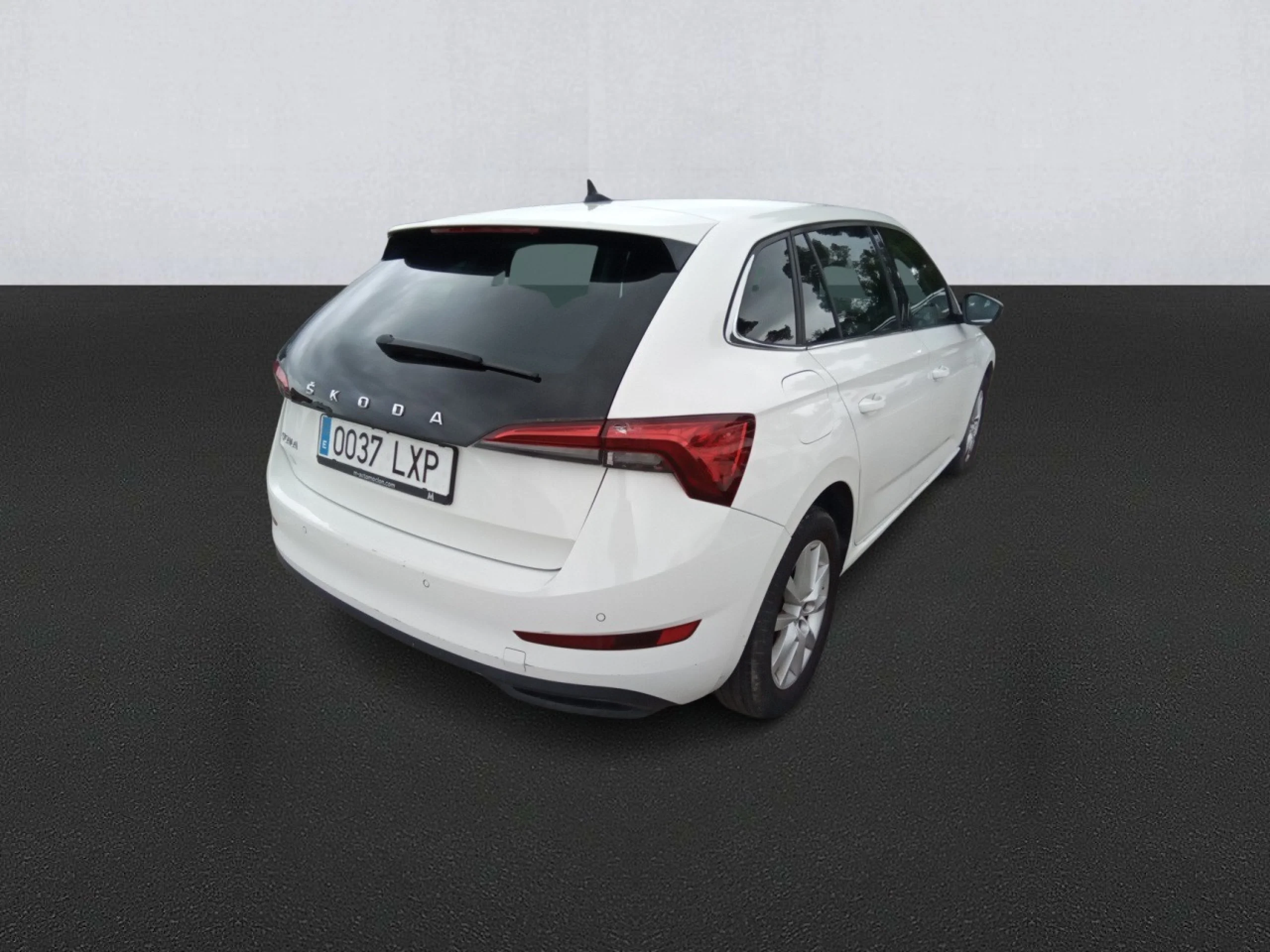 Skoda Scala 1.0 TSI 70 KW (95 CV) Emotion - Foto 4