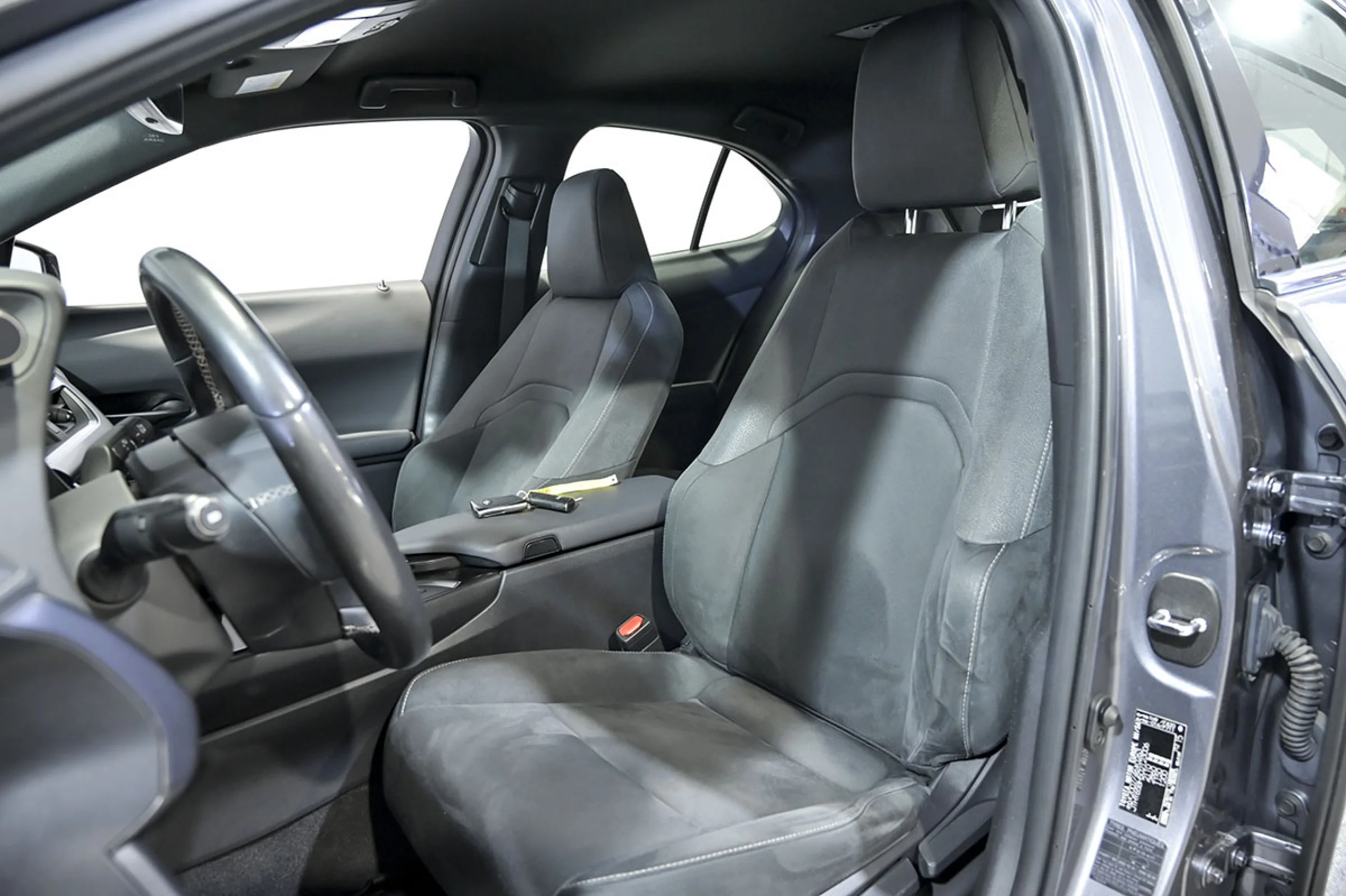 Lexus UX 250h UX 2.0 250h Business - Foto 9