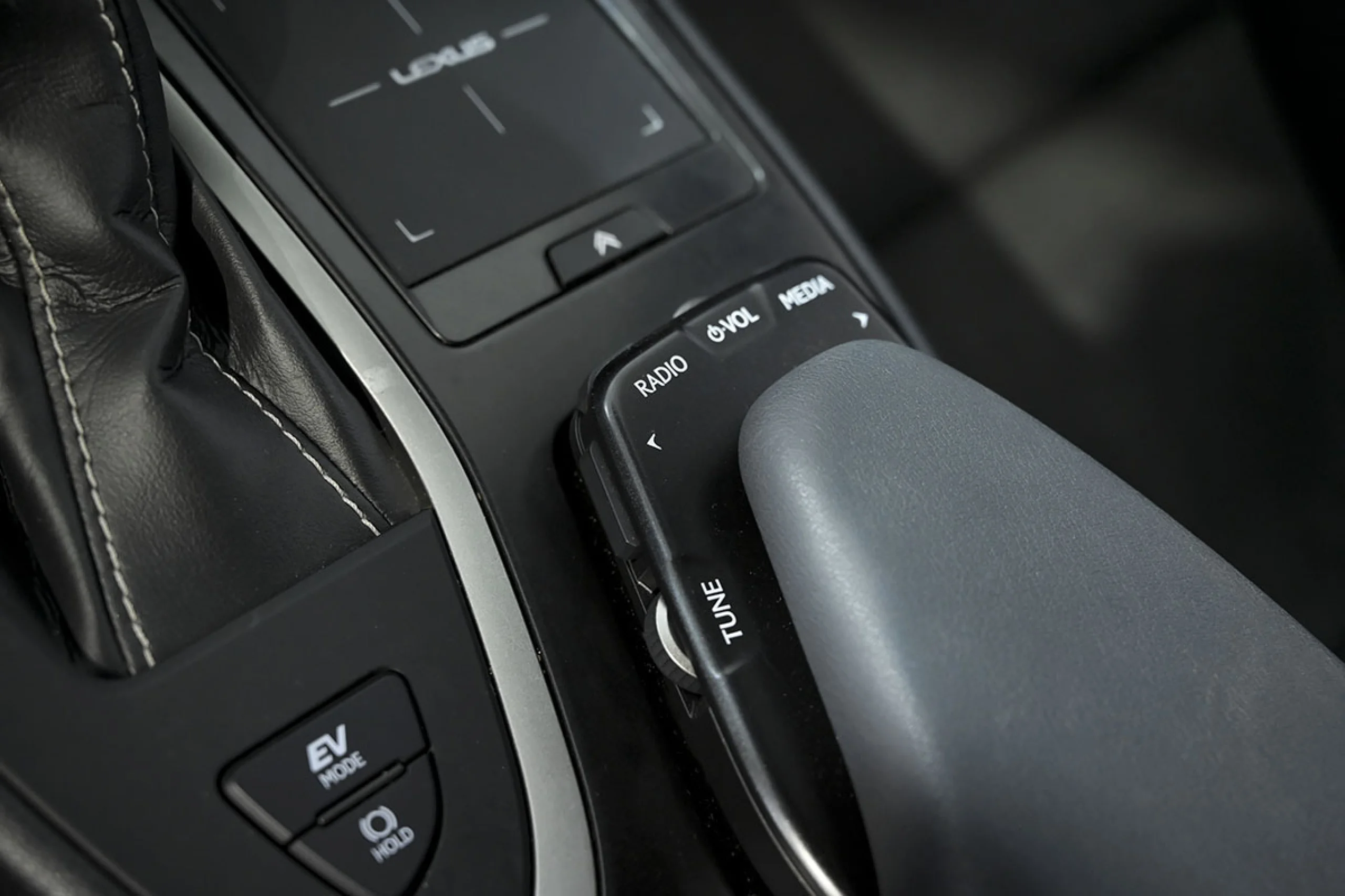 Lexus UX 250h UX 2.0 250h Business - Foto 34