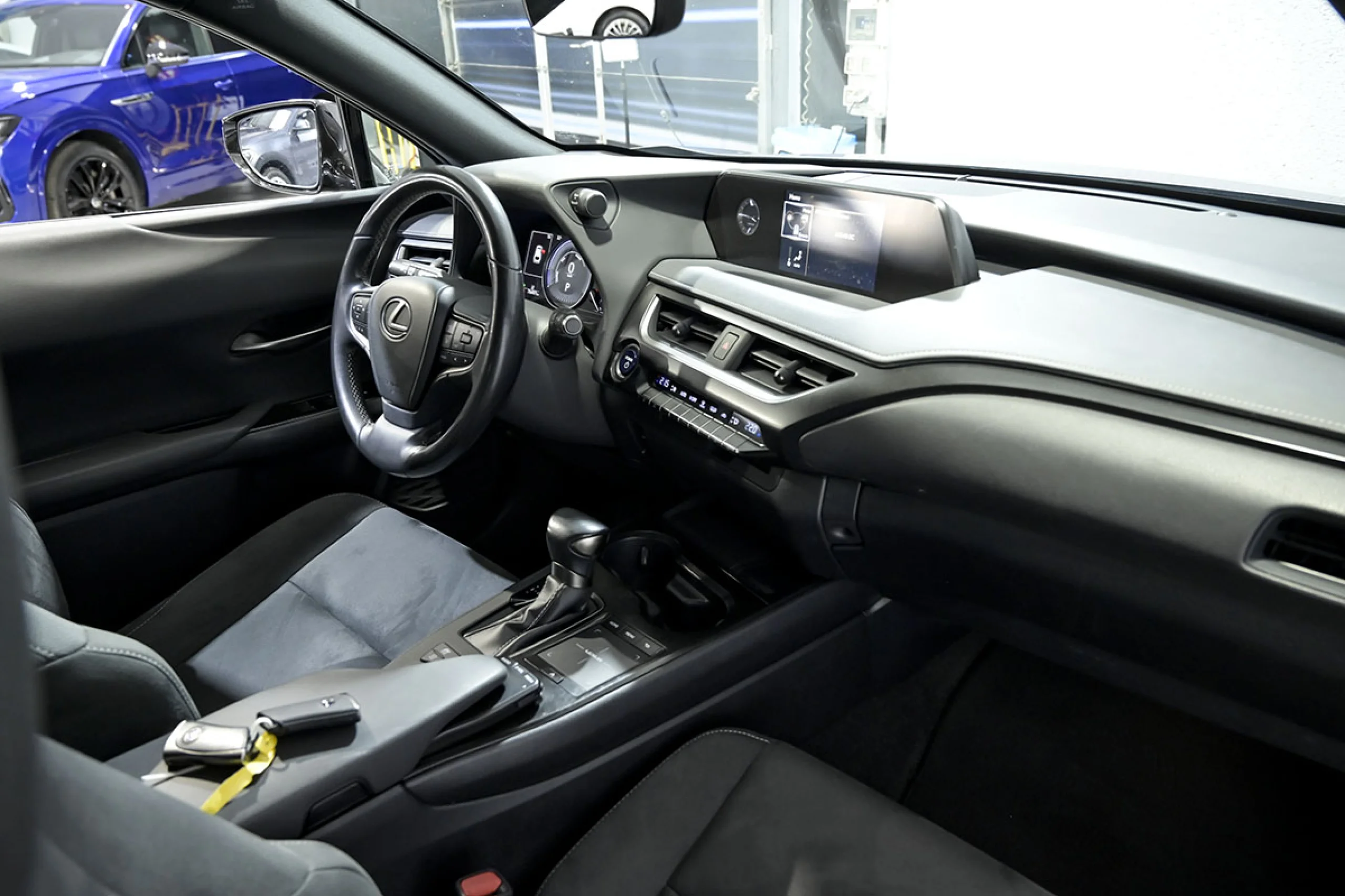 Lexus UX 250h UX 2.0 250h Business - Foto 38