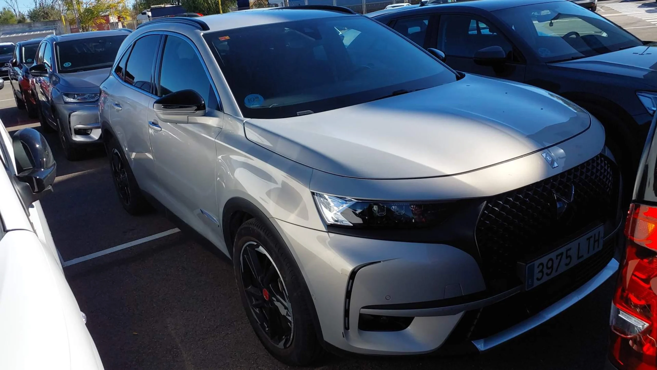 DS DS3 DS 7 CROSSBACK 1.6 E-Tense 225 PERFORMANCE LINE Auto - Foto 4