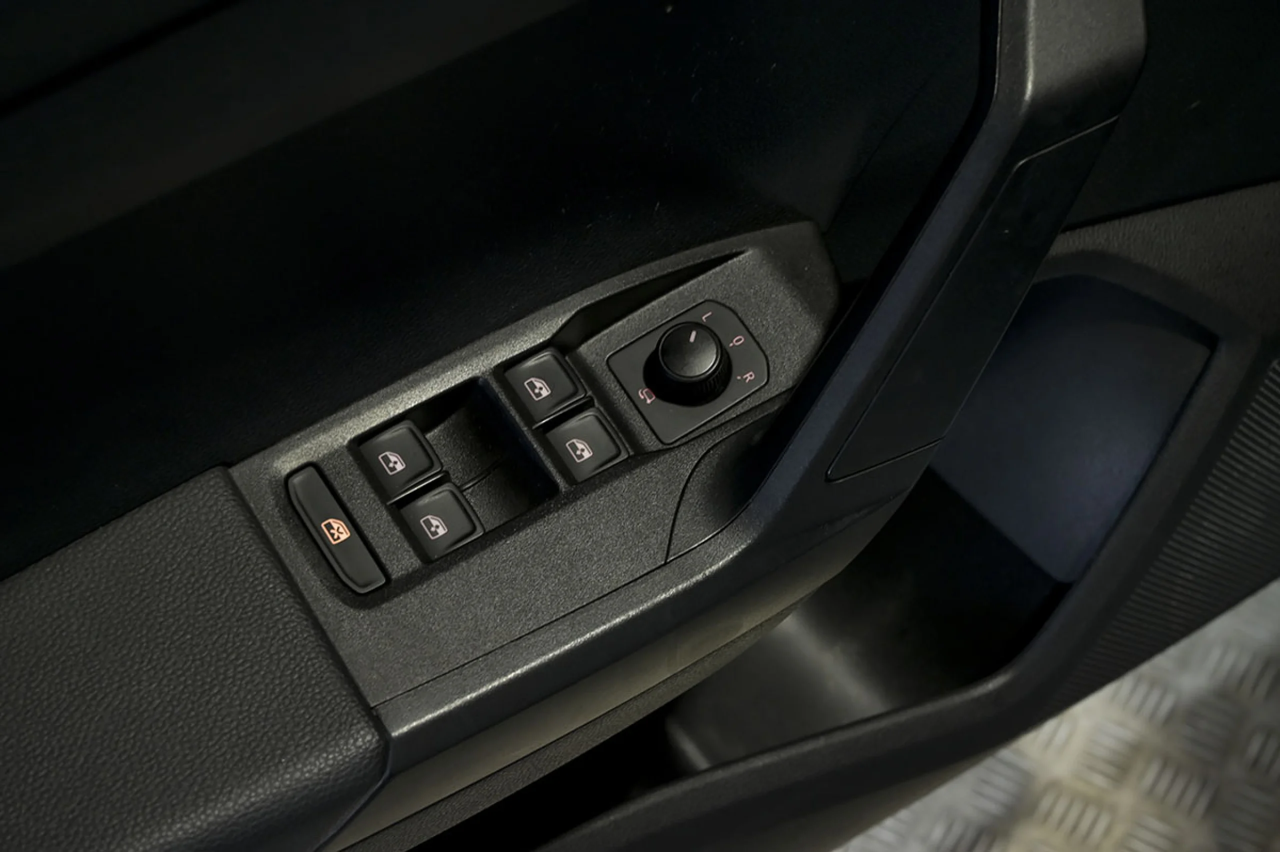 Seat Arona 1.6 TDI 70kW 95CV Style Go Eco - Foto 23