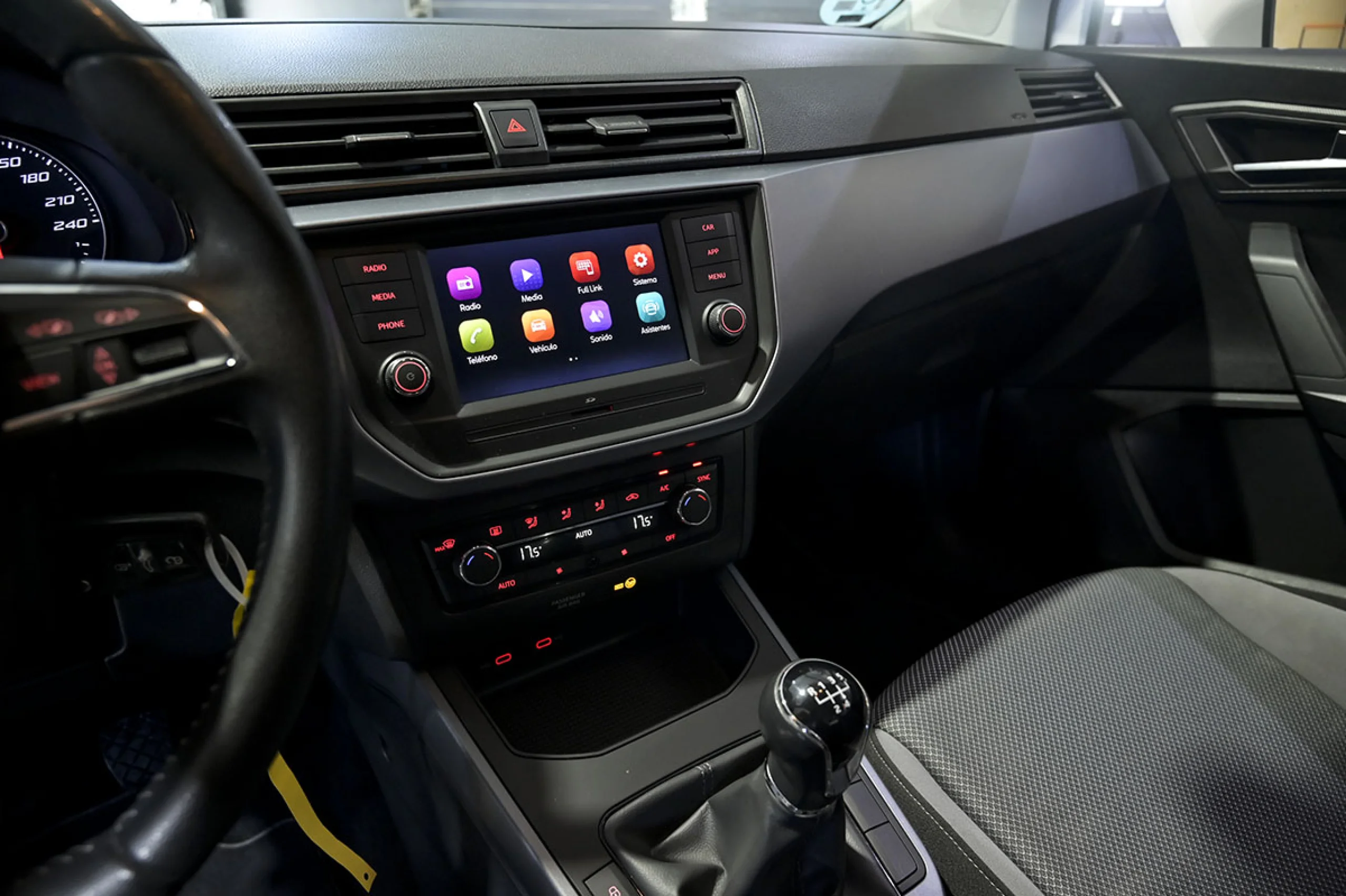 Seat Arona 1.6 TDI 70kW 95CV Style Go Eco - Foto 30