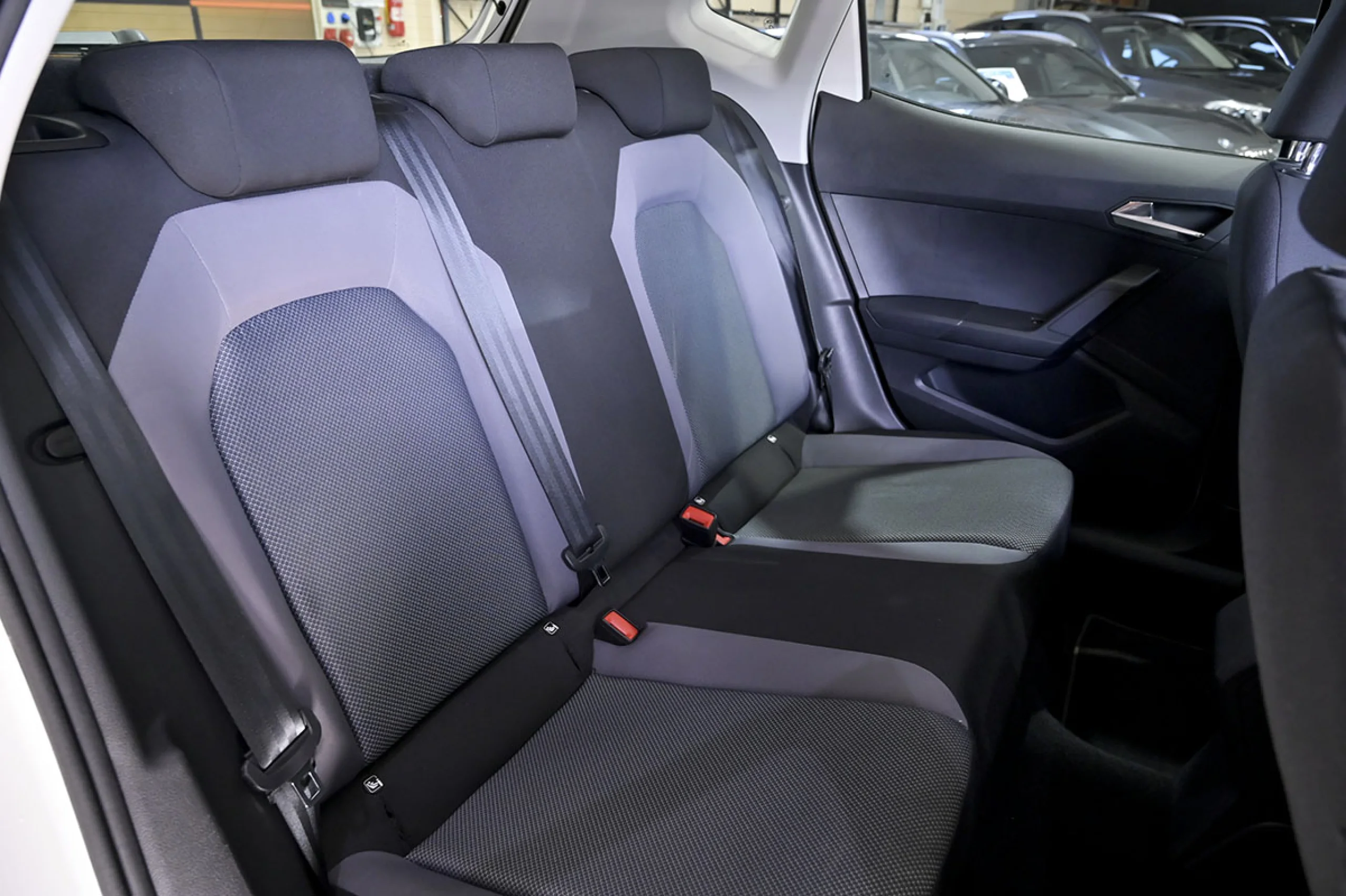 Seat Arona 1.6 TDI 70kW 95CV Style Go Eco - Foto 18