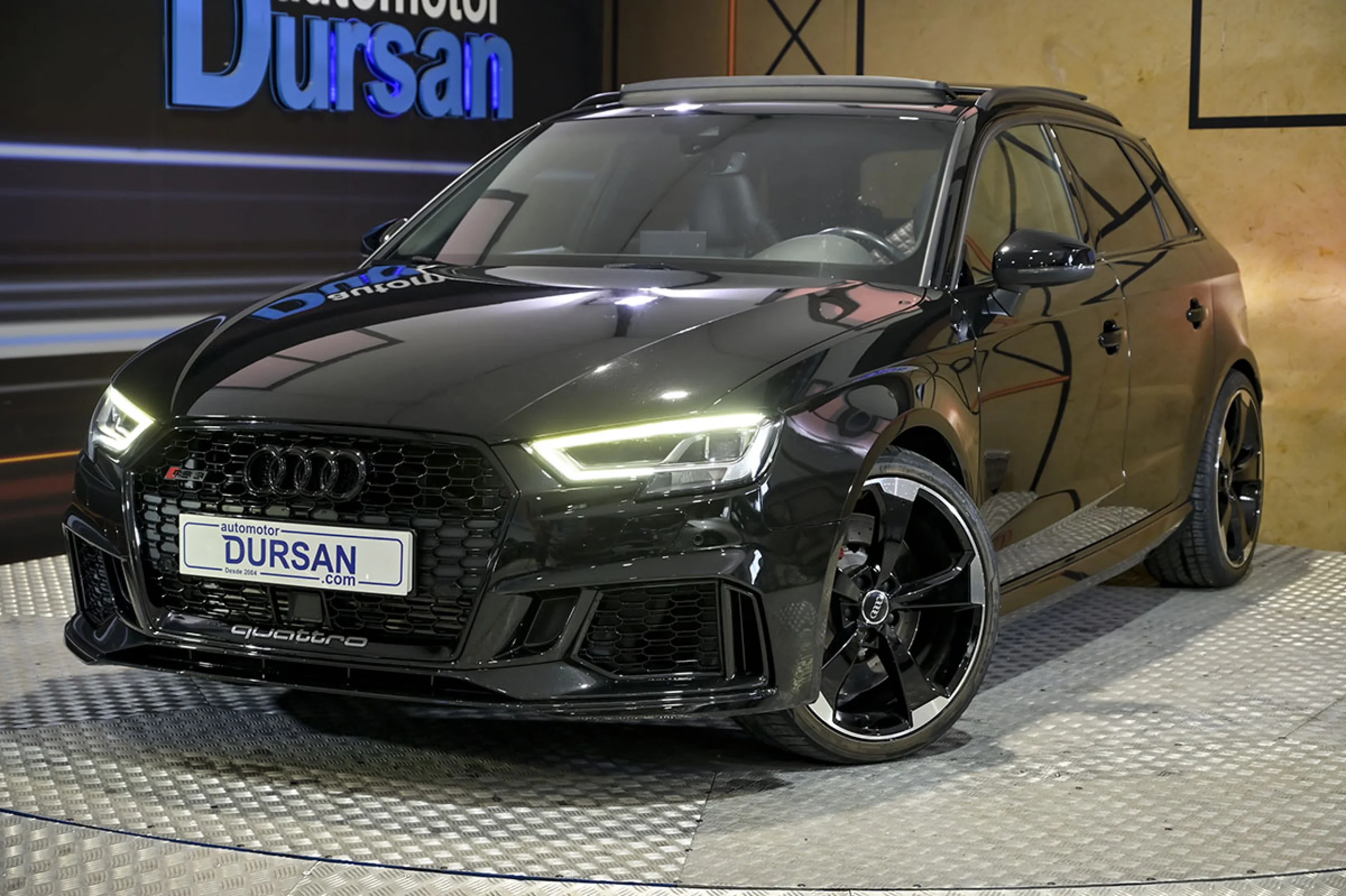 Audi RS3 A3 RS3 Sportback TFSI 294kW quattro S tron - Foto 1