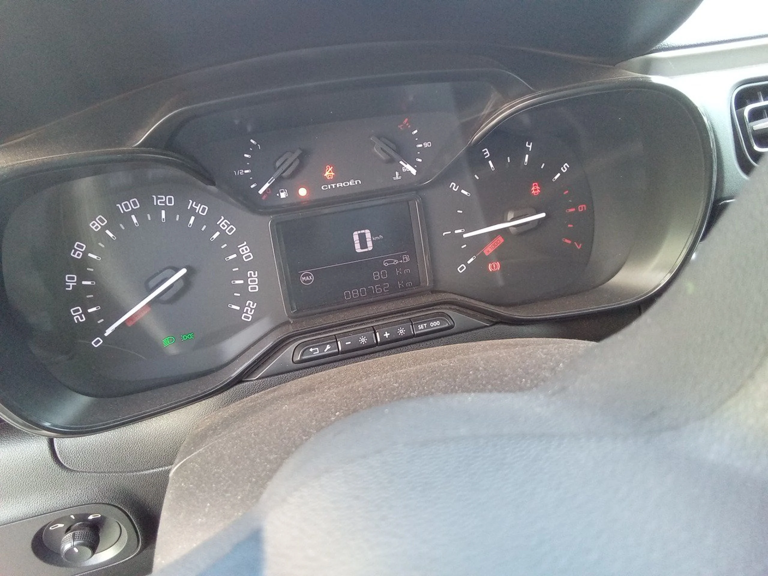 Citroen C3 BlueHDi 75KW (100CV) S&amp;S Feel - Foto 8