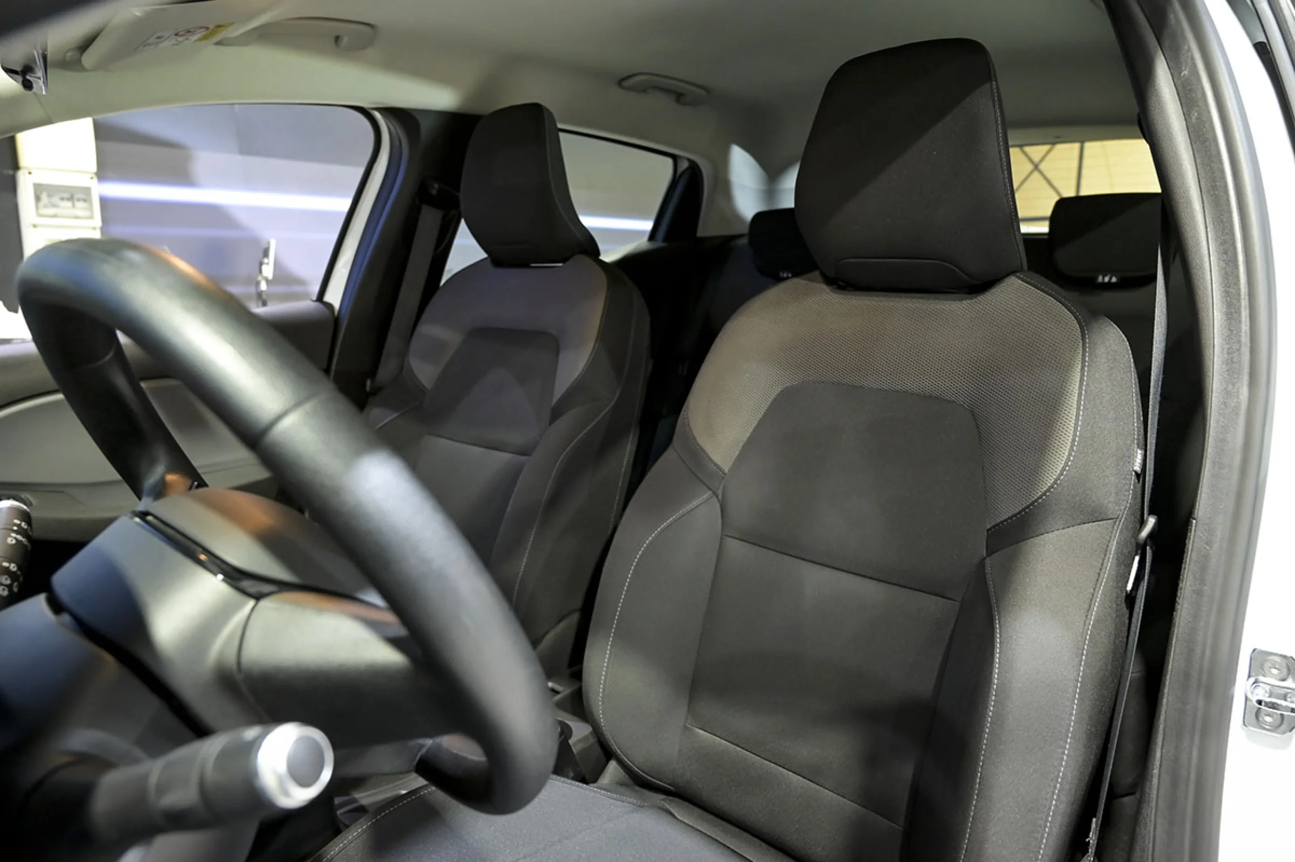 Renault Clio Business Blue dCi 63 kW 85CV - Foto 9