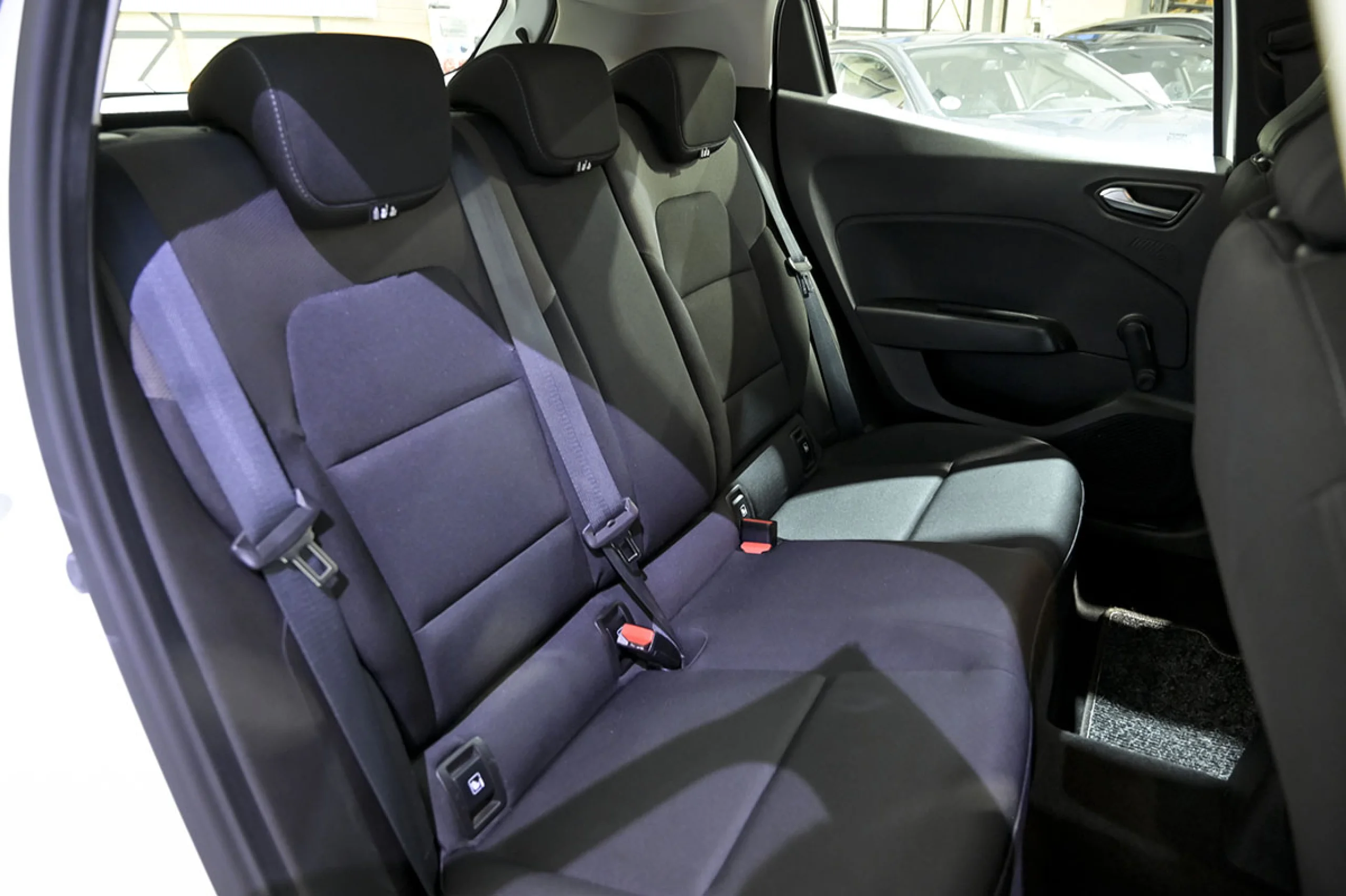 Renault Clio Business Blue dCi 63 kW 85CV - Foto 18