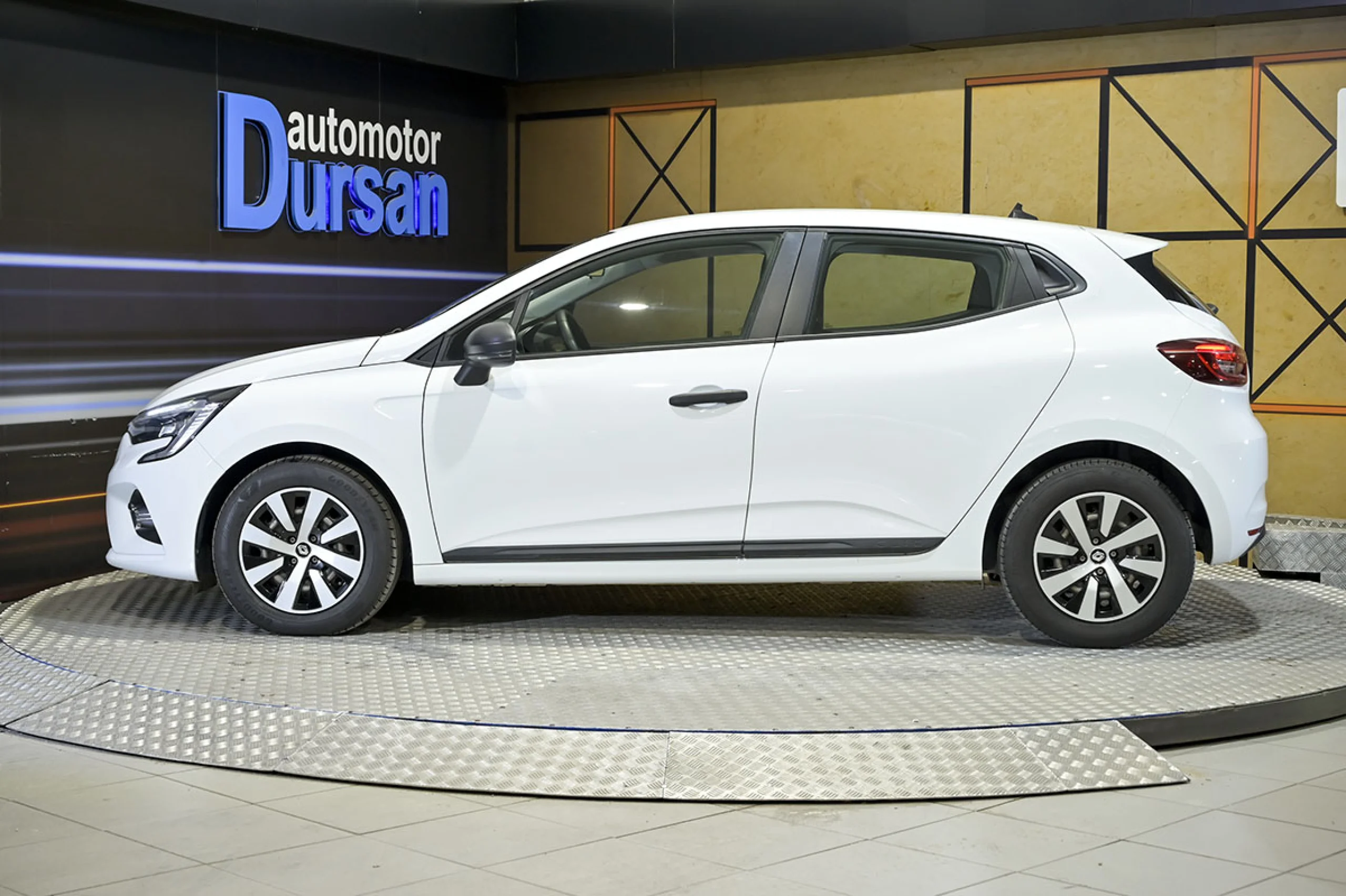 Renault Clio Business Blue dCi 63 kW 85CV - Foto 19