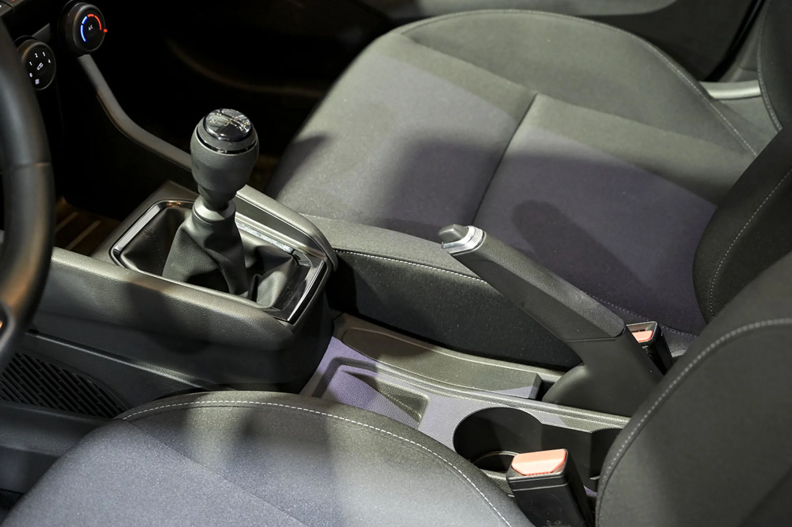 Renault Clio Business Blue dCi 63 kW 85CV - Foto 32