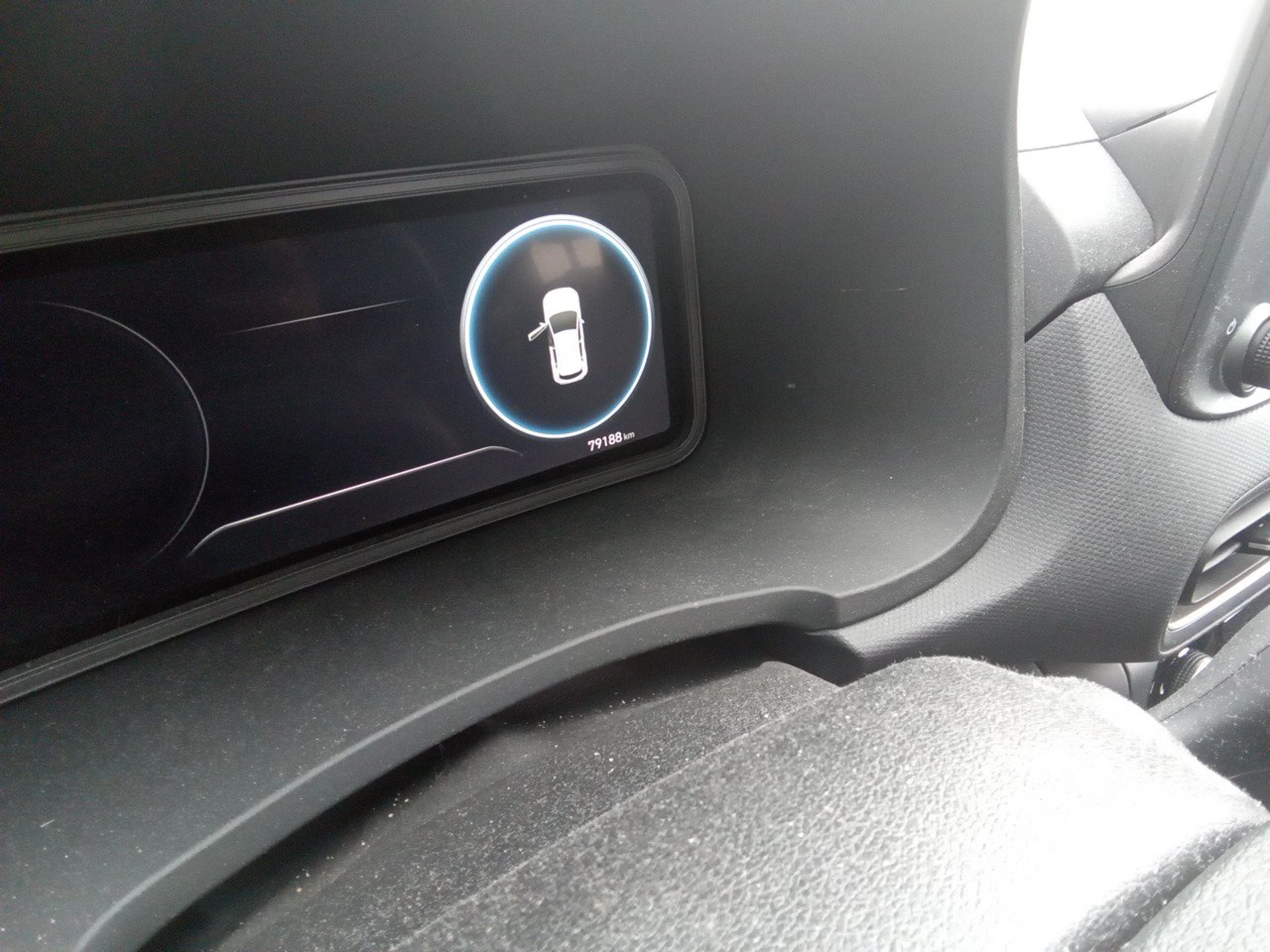 Hyundai Kona 1.6 GDI HEV Maxx DCT - Foto 8