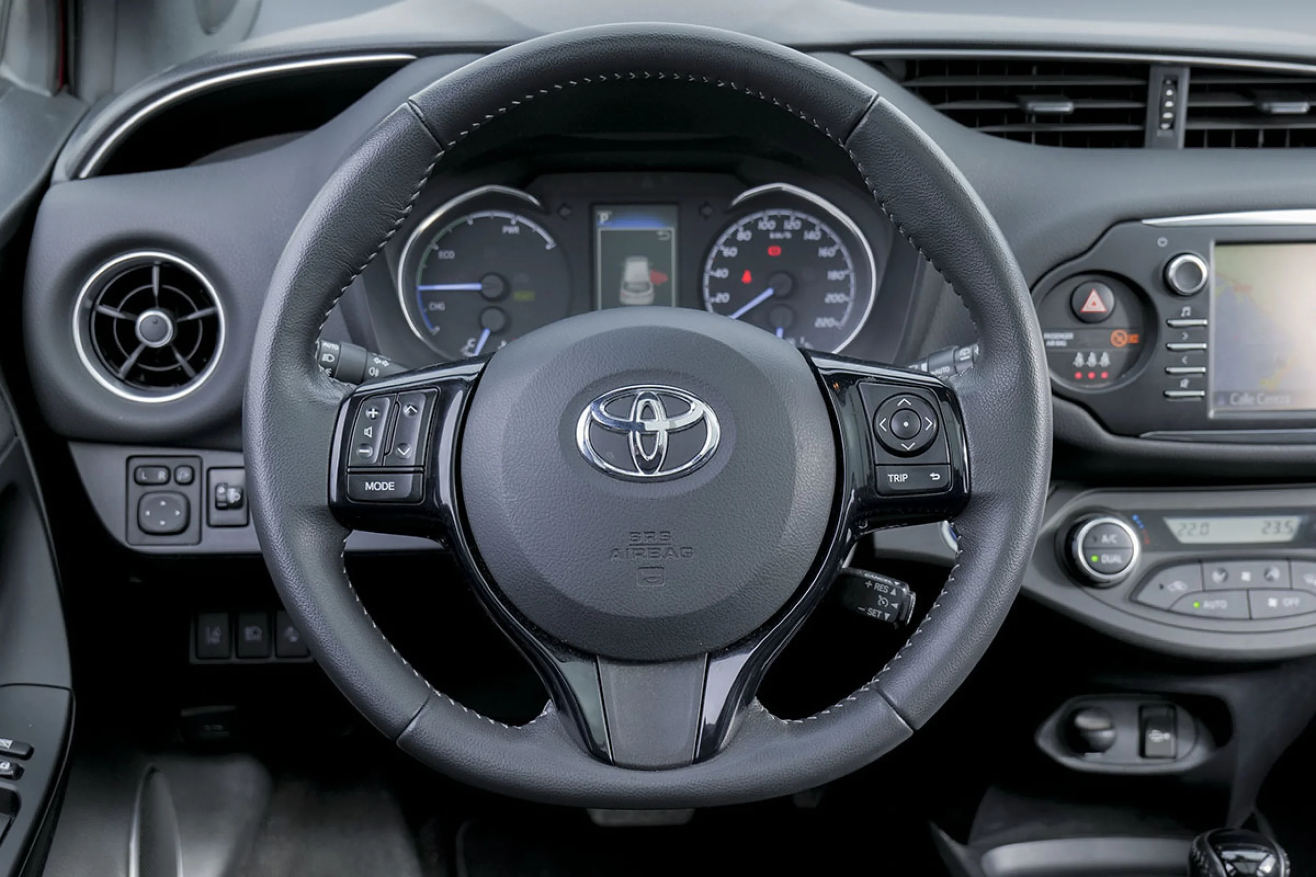 Toyota Yaris 1.5 100H Feel - Foto 21