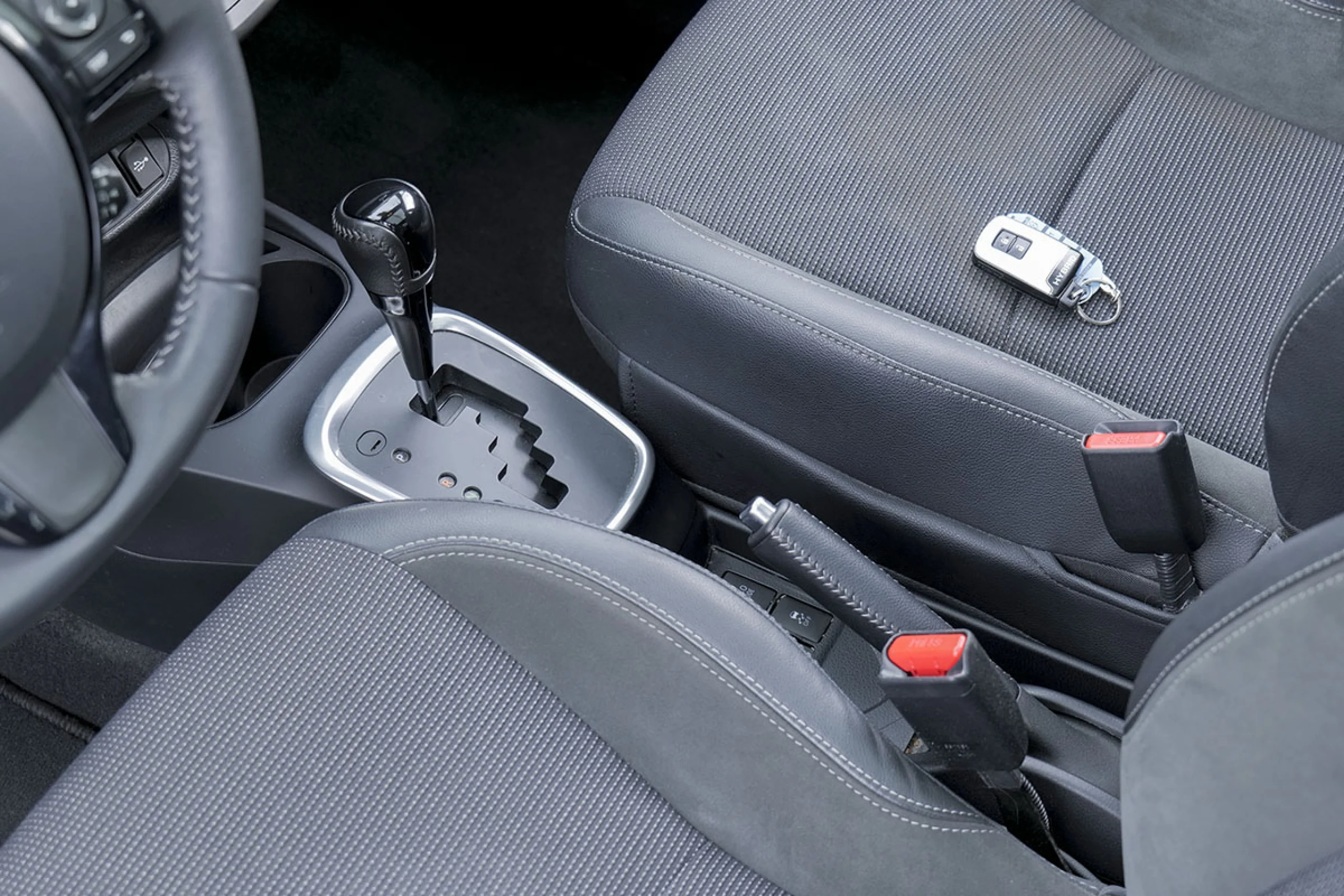 Toyota Yaris 1.5 100H Feel - Foto 27