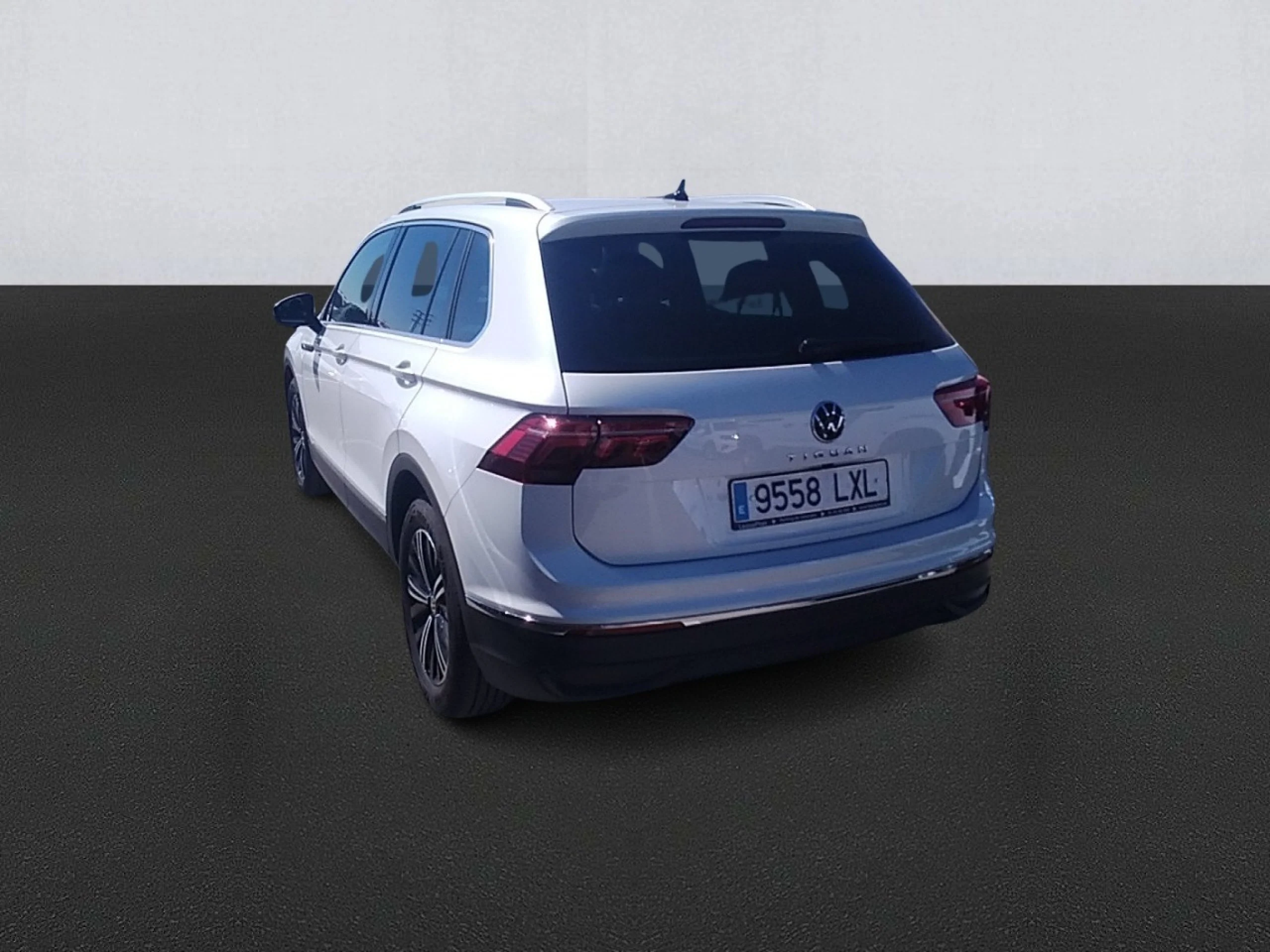 Volkswagen Tiguan Life 2.0 TDI 90kW (122CV) - Foto 6