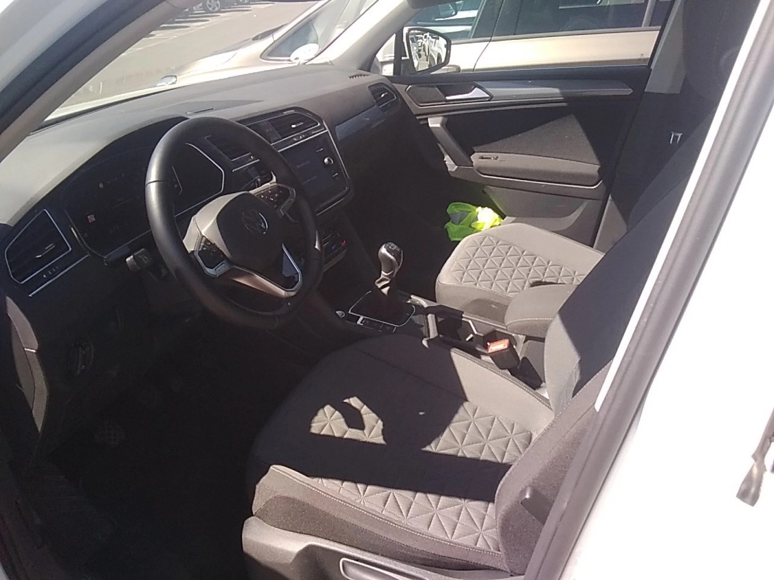 Volkswagen Tiguan Life 2.0 TDI 90kW (122CV) - Foto 7