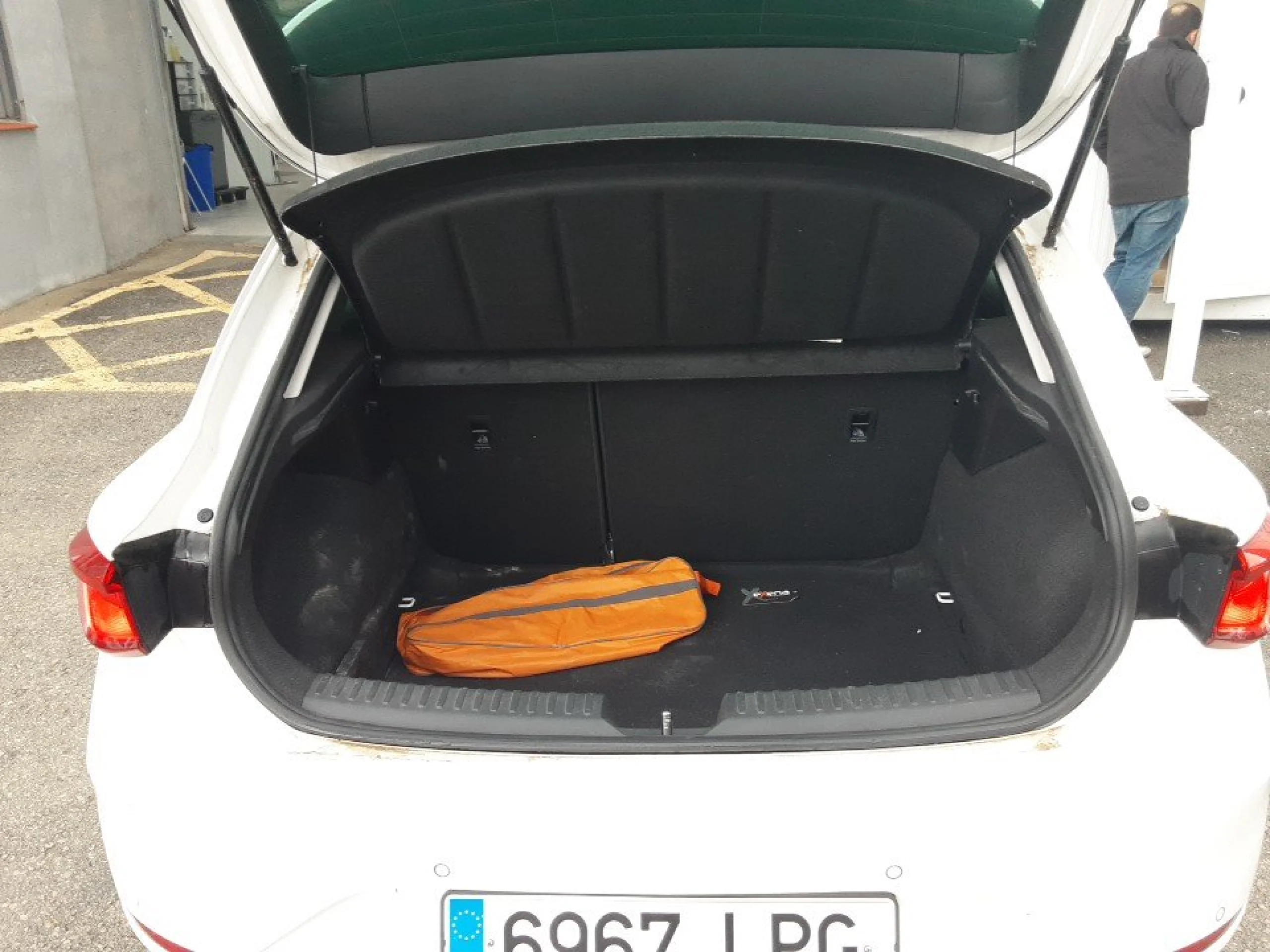 Seat Leon 2.0 TDI 85kW S&amp;S Style Go - Foto 7