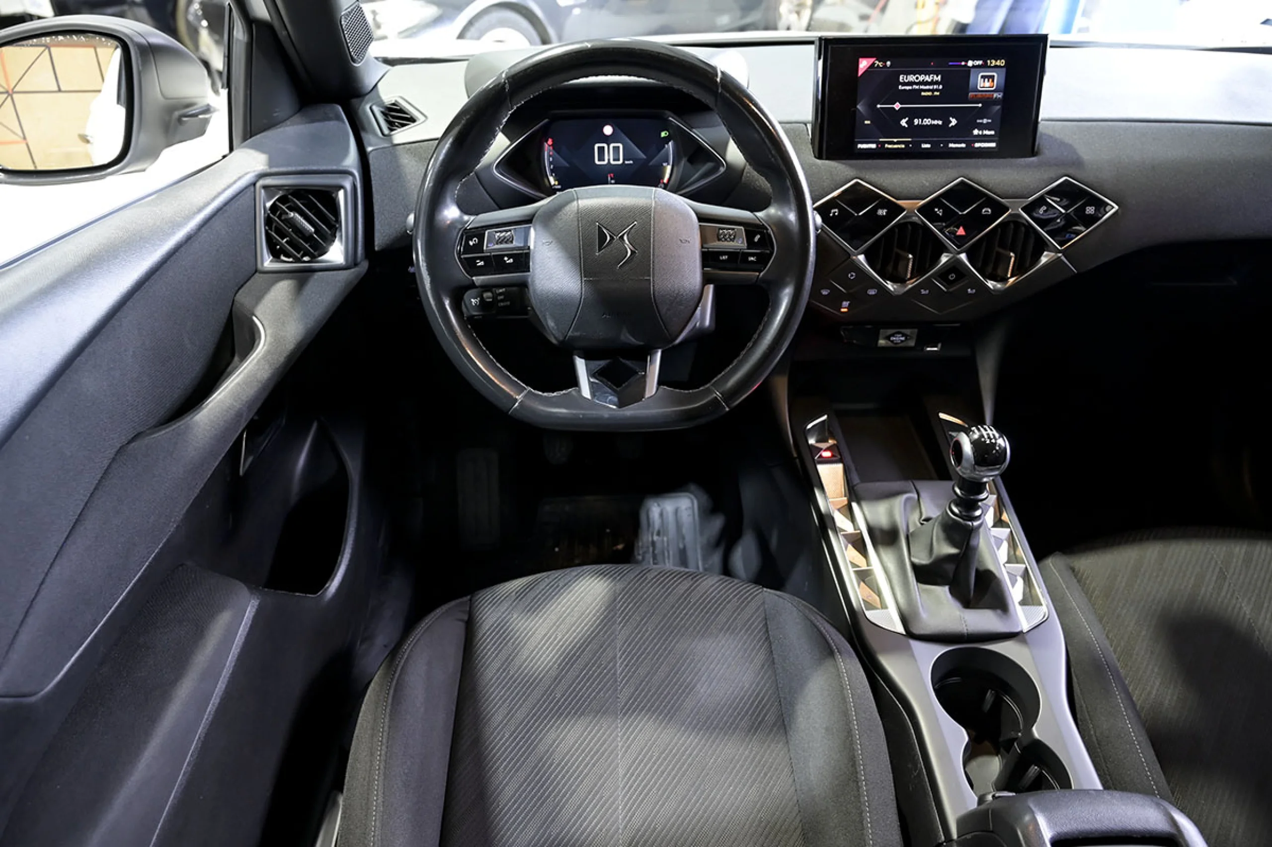 DS DS3 Crossback DS 3 Crossback BlueHDi 81 kW Manual CHIC - Foto 28