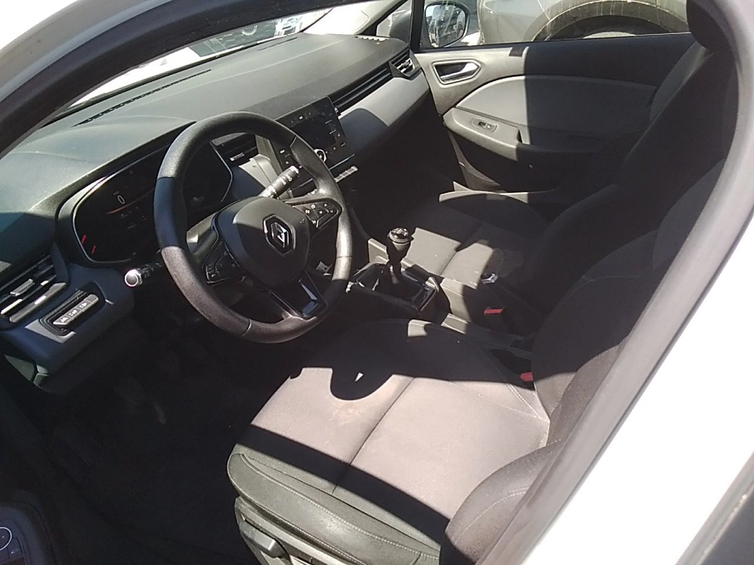 Renault Clio (O) Business Blue dCi 63 kW (85CV) - Foto 7