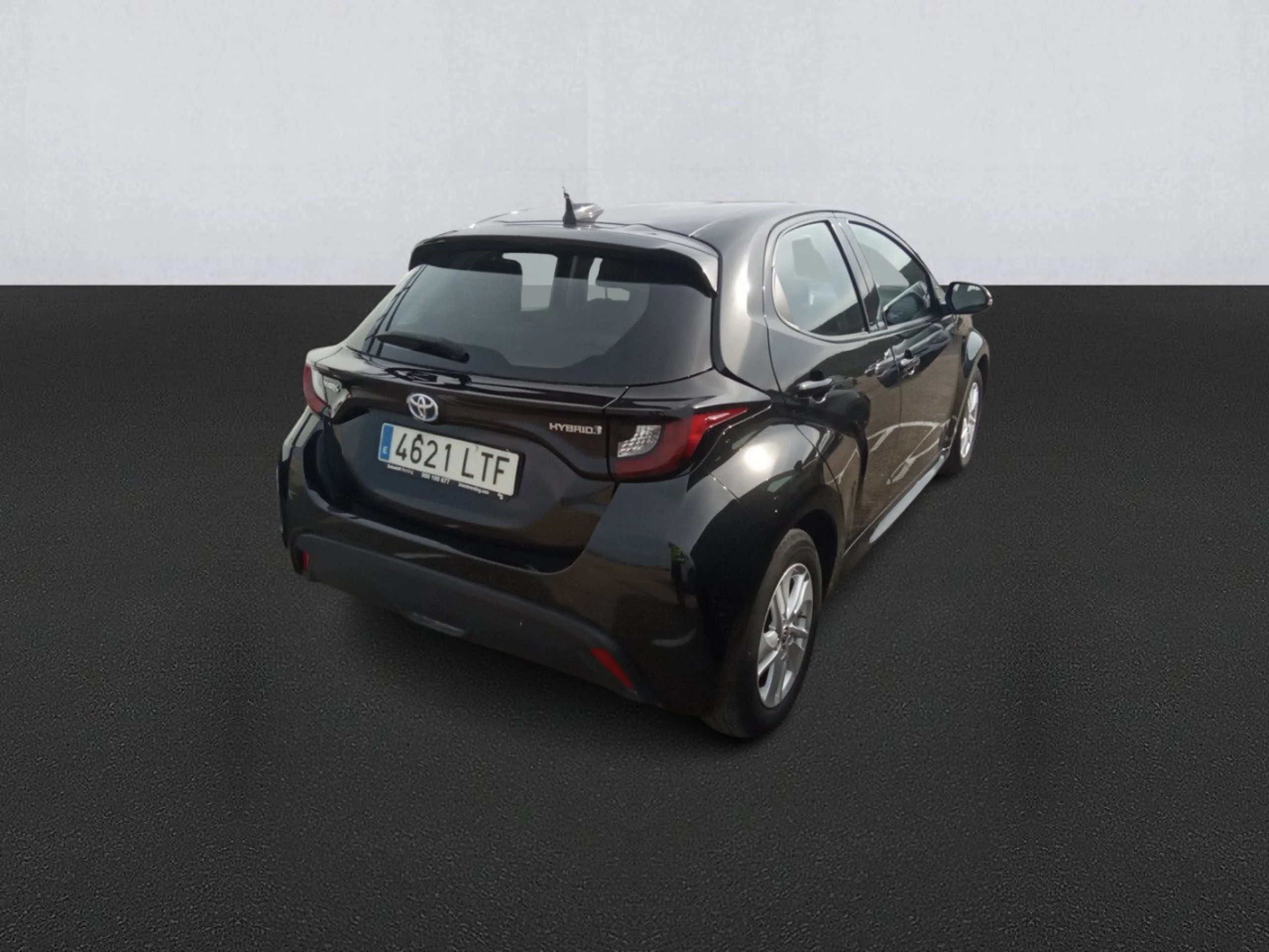 Toyota Yaris 1.5 120H Business Plus - Foto 4