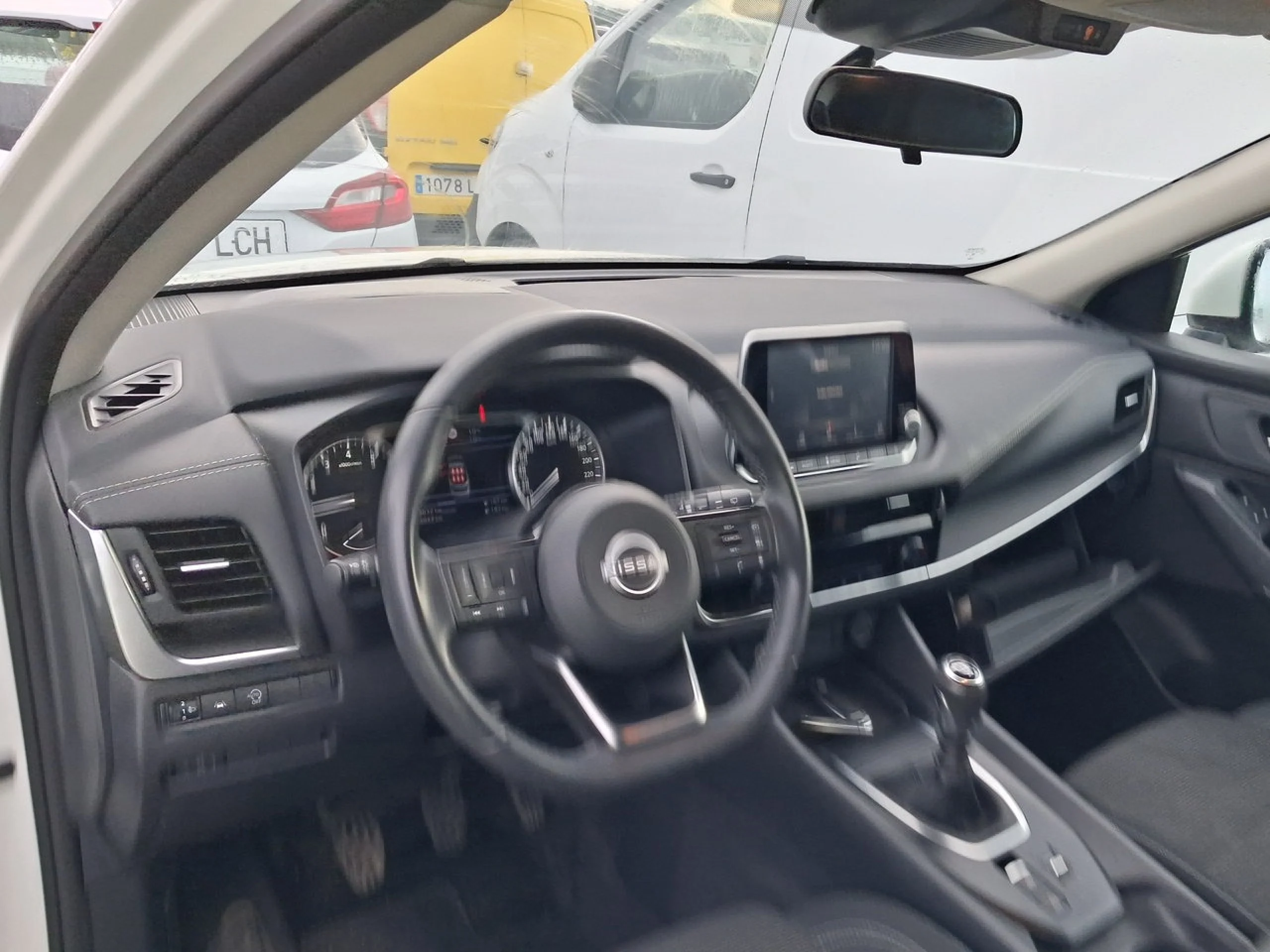 Nissan Qashqai DIG-T 103kW (140CV) mHEV 4x2 Acenta - Foto 7