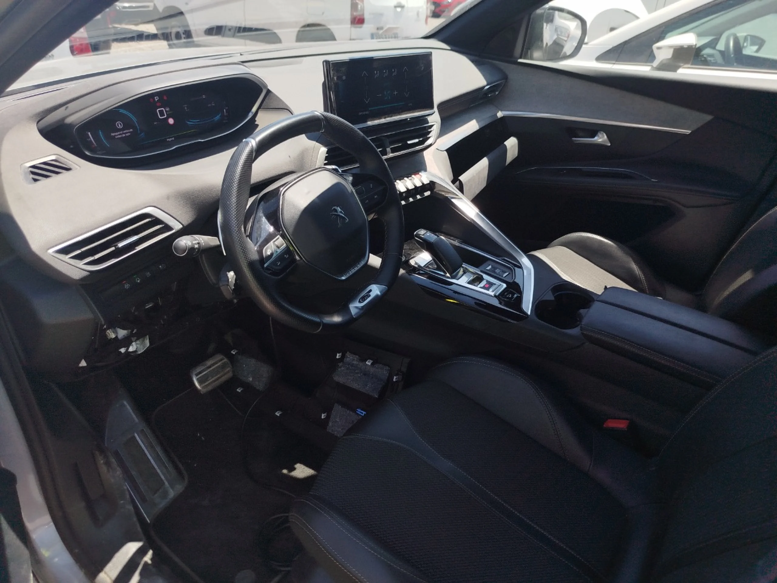 Peugeot 3008 300 e-EAT8 GT - Foto 7