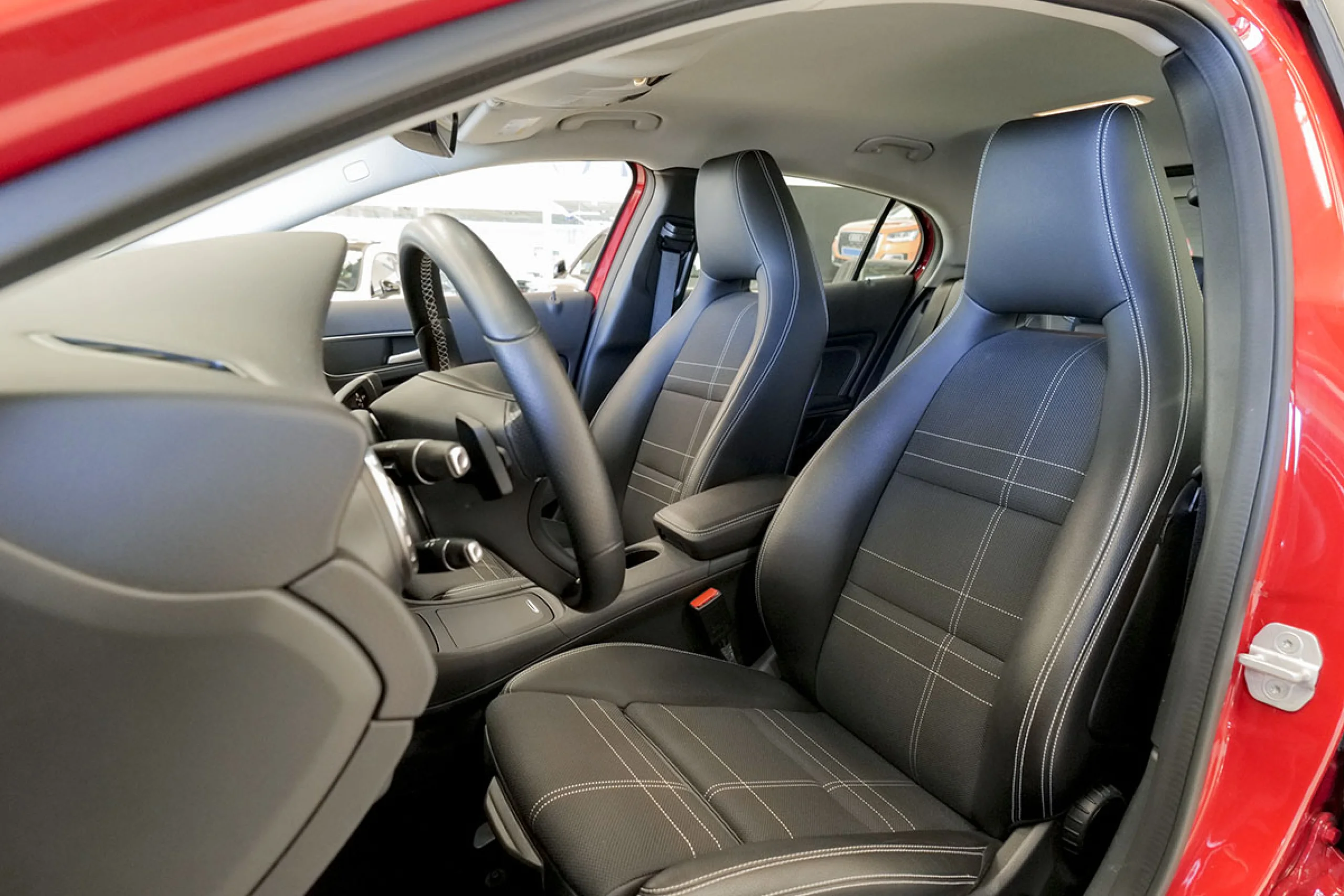 Mercedes-Benz GLA 200 MERCEDES-BENZ Clase GLA GLA 200 d Urban - Foto 7