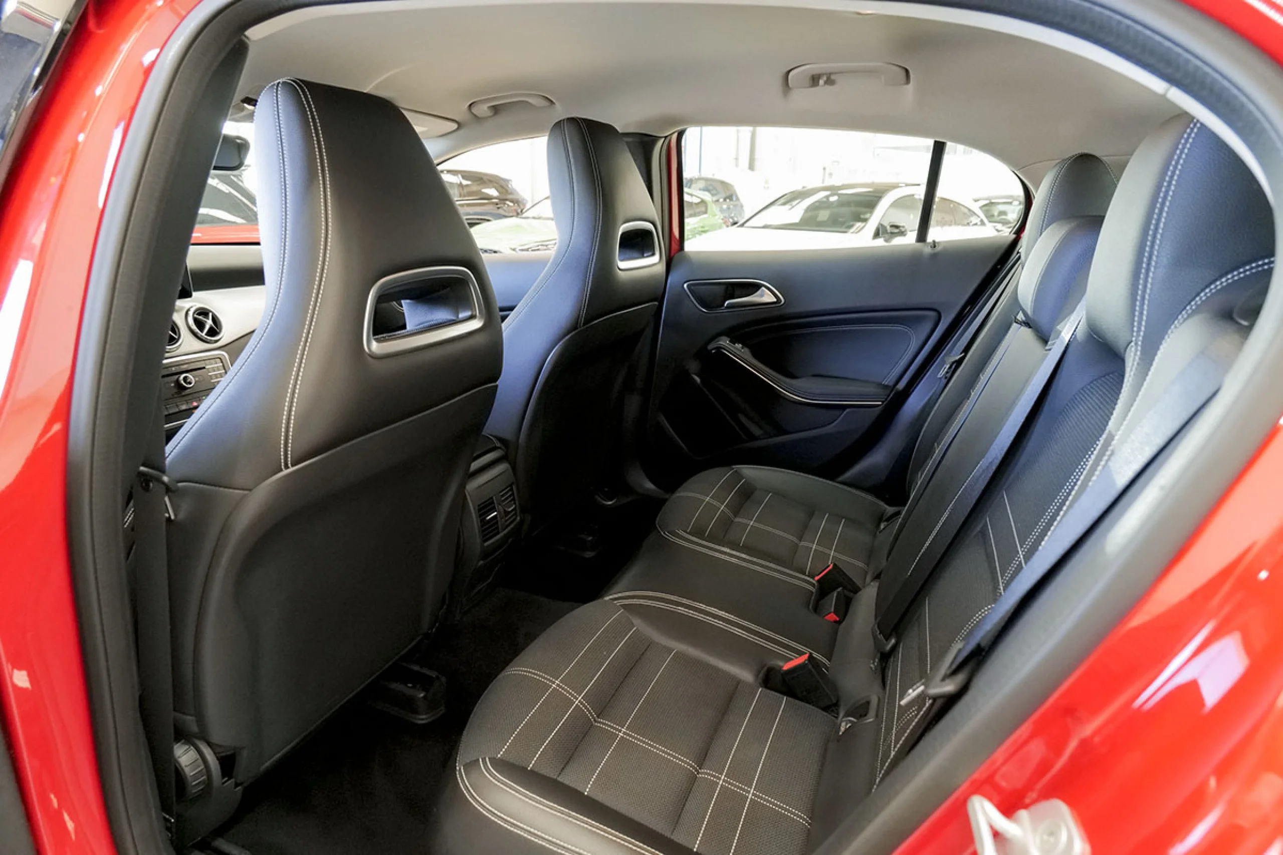 Mercedes-Benz GLA 200 MERCEDES-BENZ Clase GLA GLA 200 d Urban - Foto 14