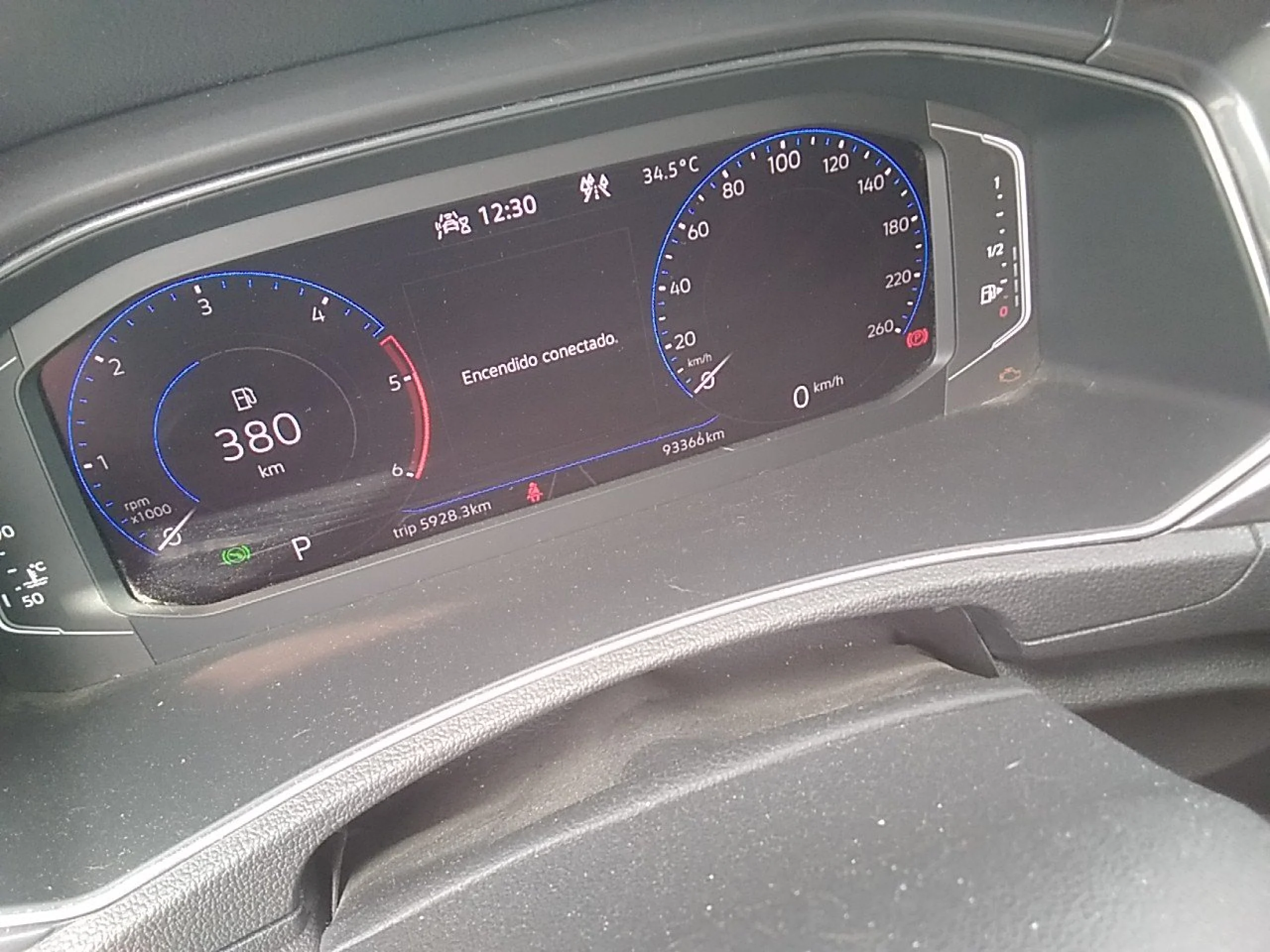 Volkswagen T-Roc Sport 2.0 TDI 110kW (150CV) 4 Motion DSG - Foto 8