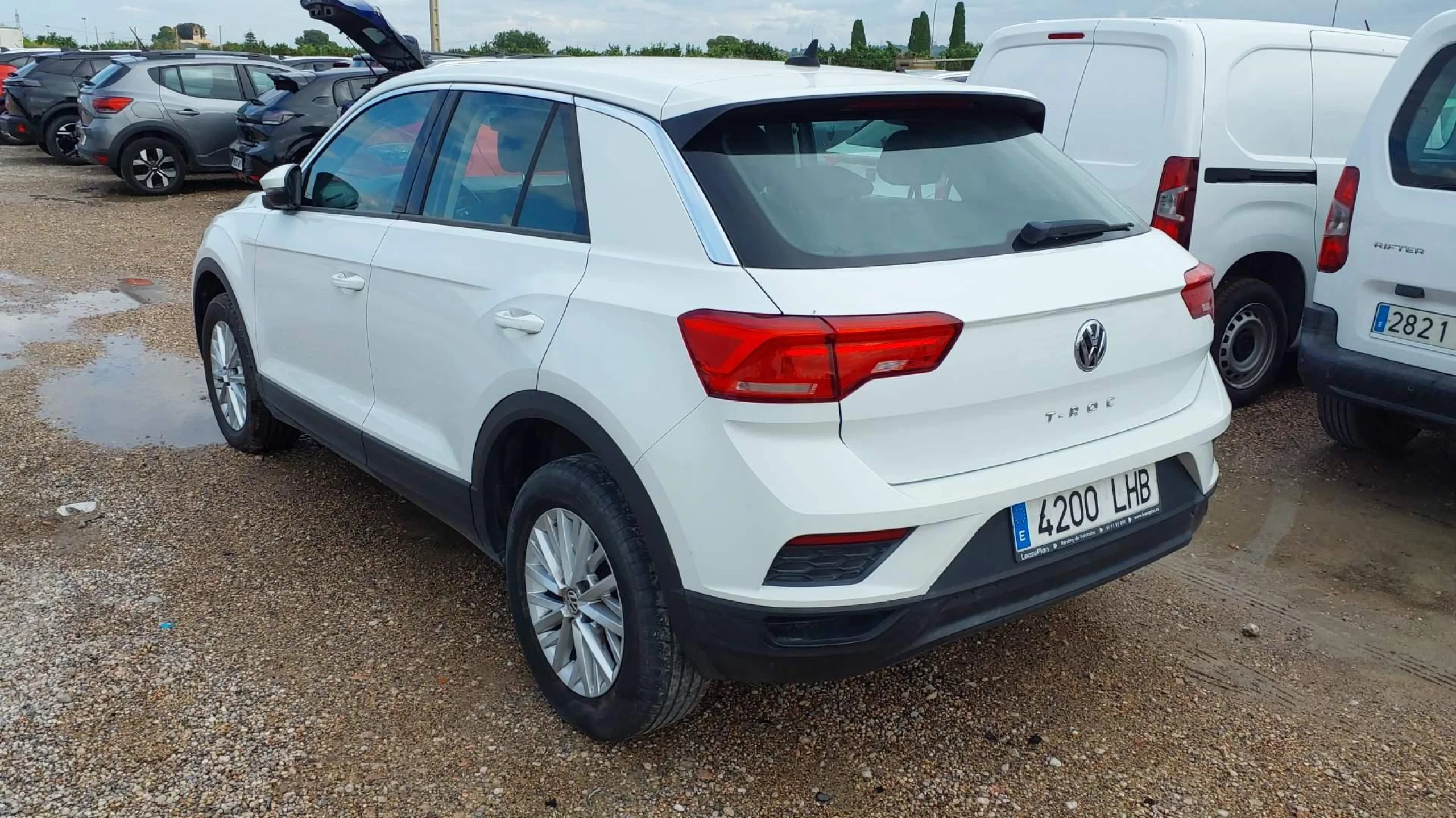 Volkswagen T-Roc Edition 1.6 TDI 85kW (115CV) - Foto 2