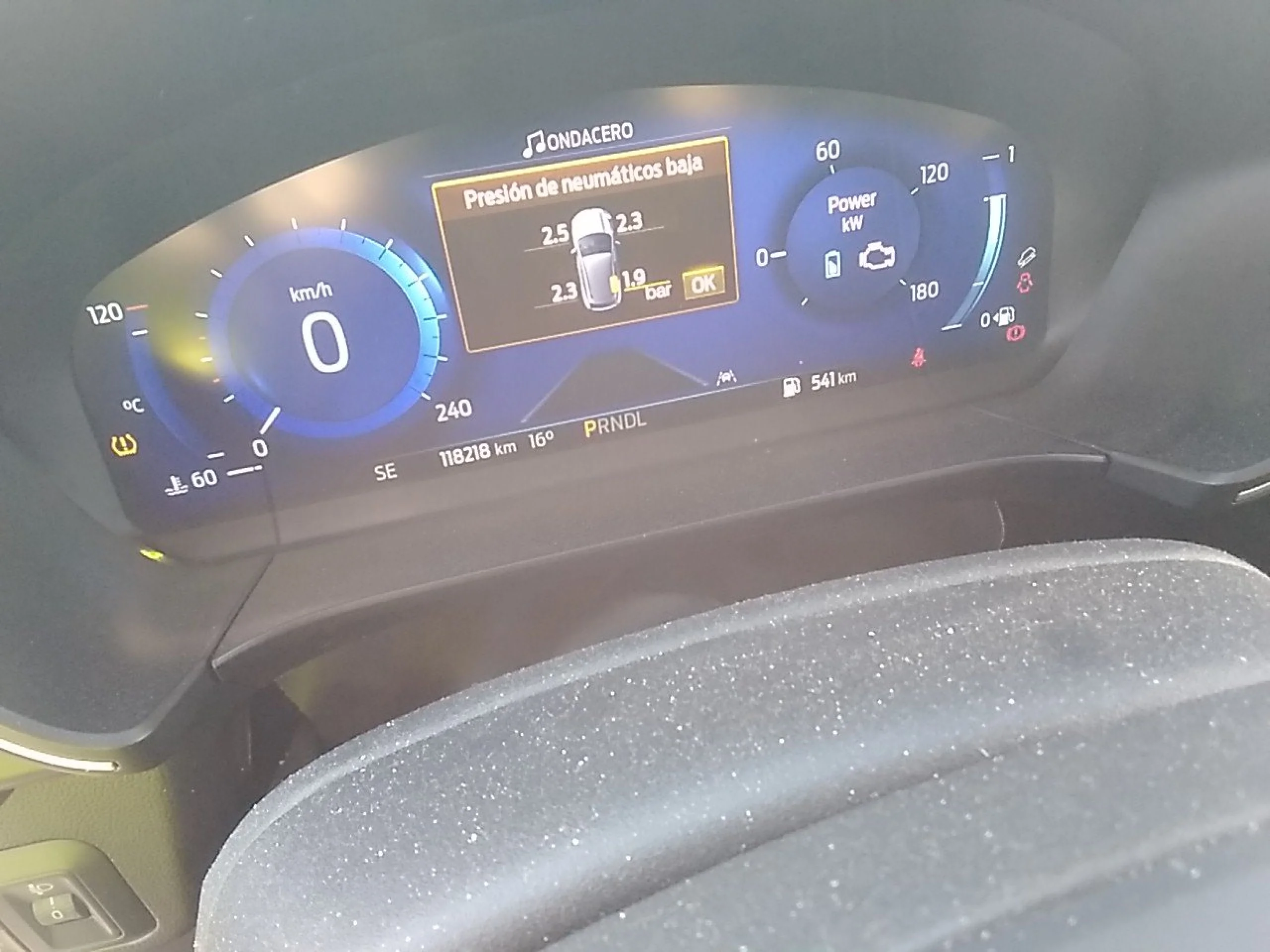 Ford Kuga Titanium 2.5 Duratec FHEV 140kW Auto - Foto 8