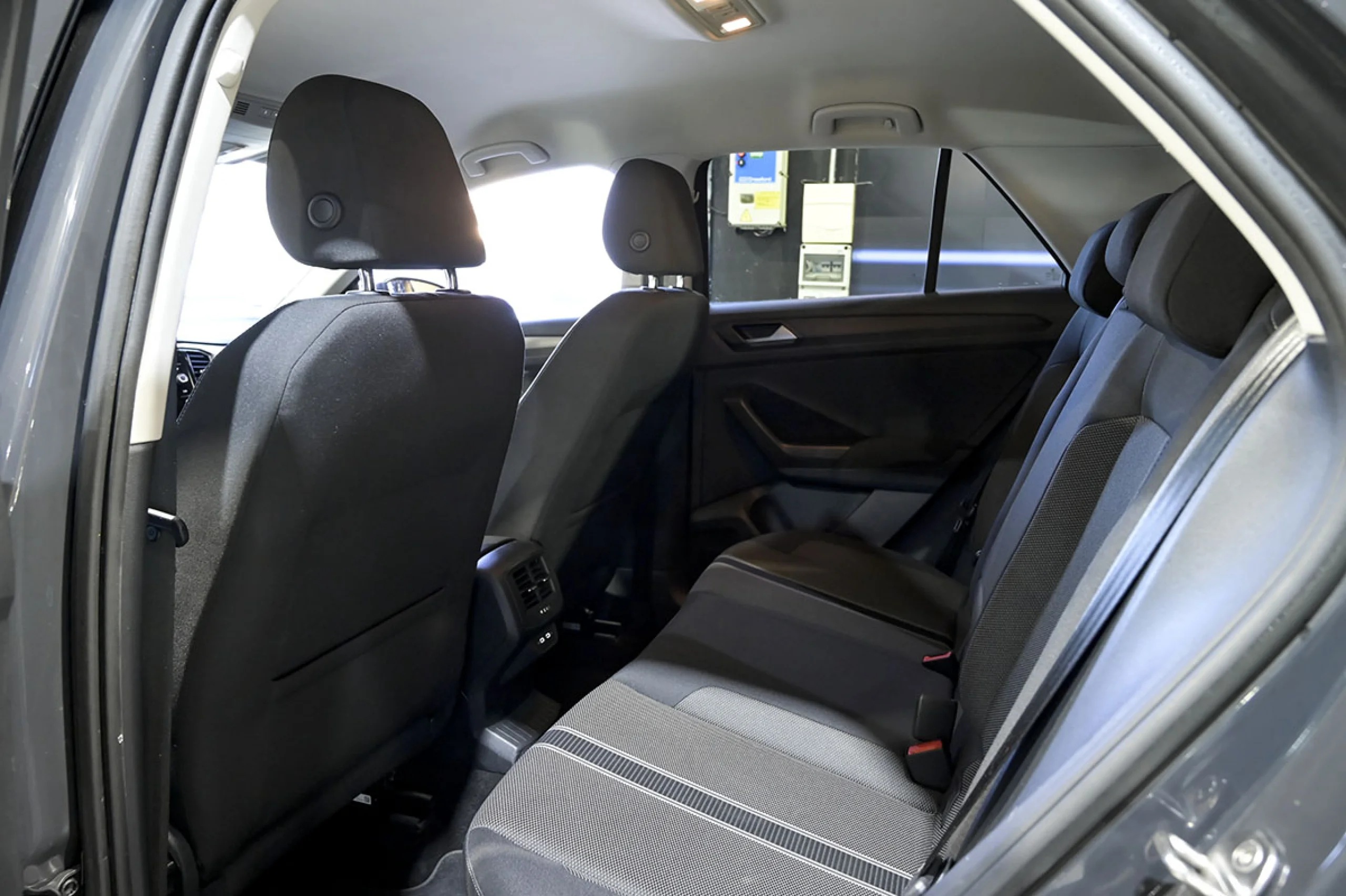 Volkswagen T-Roc Advance 2.0 TDI 85kW 115CV - Foto 24