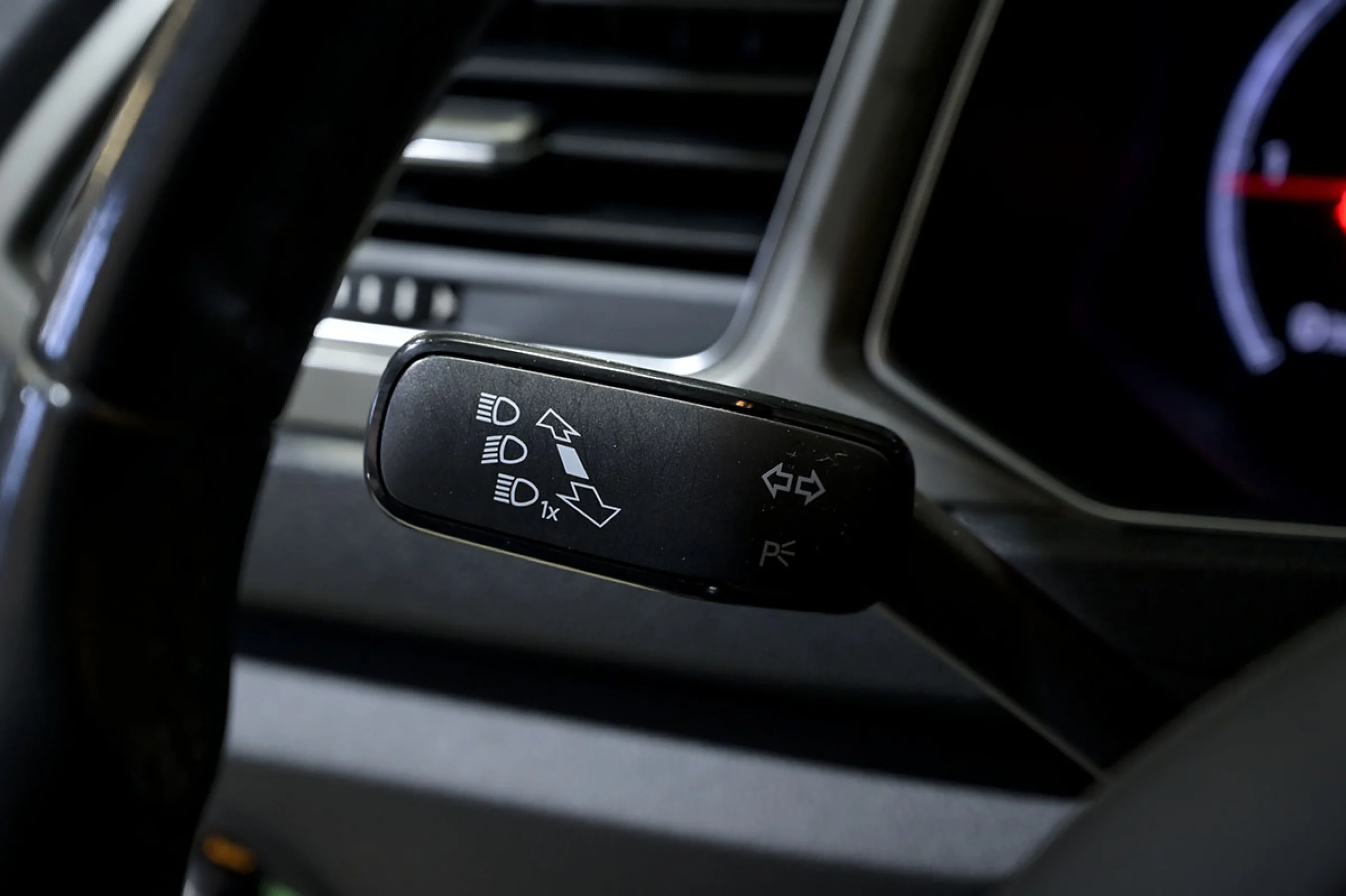 Volkswagen T-Roc Advance 2.0 TDI 85kW 115CV - Foto 30