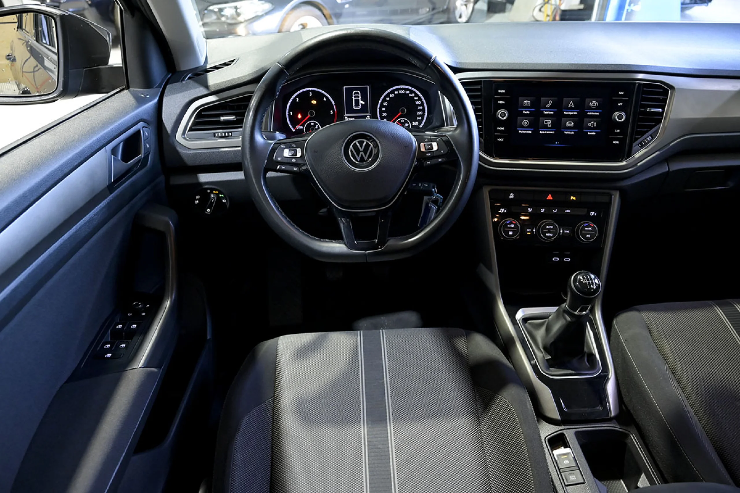 Volkswagen T-Roc Advance 2.0 TDI 85kW 115CV - Foto 32