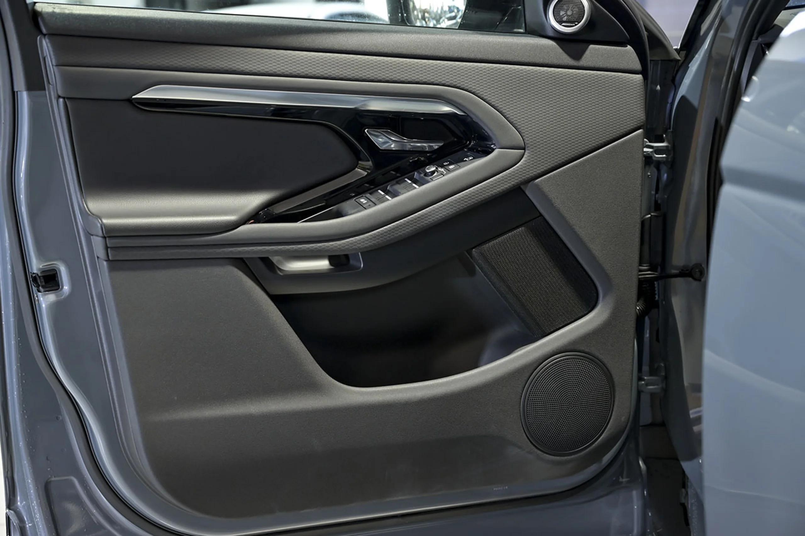 Land Rover Range Rover Evoque 2.0 P250 RDynamic S AUTO 4WD MHEV - Foto 21