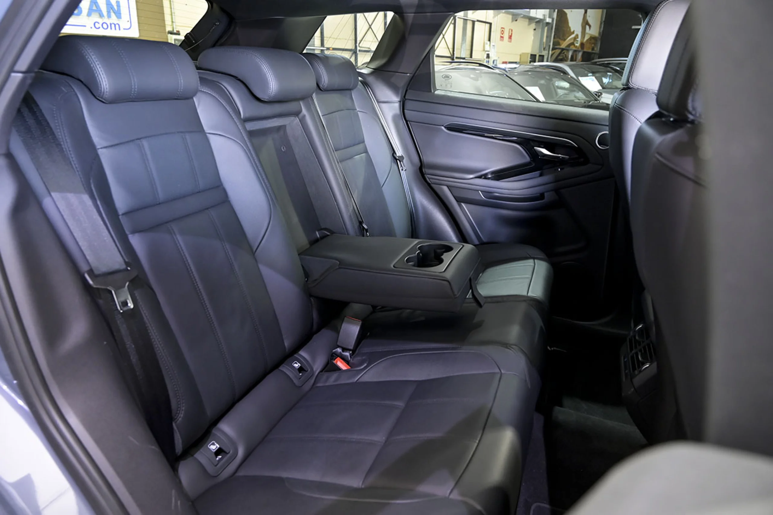 Land Rover Range Rover Evoque 2.0 P250 RDynamic S AUTO 4WD MHEV - Foto 18