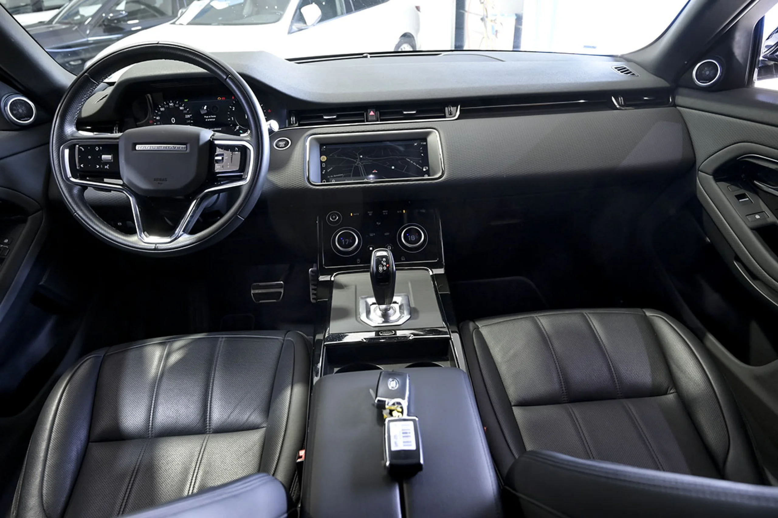 Land Rover Range Rover Evoque 2.0 P250 RDynamic S AUTO 4WD MHEV - Foto 8