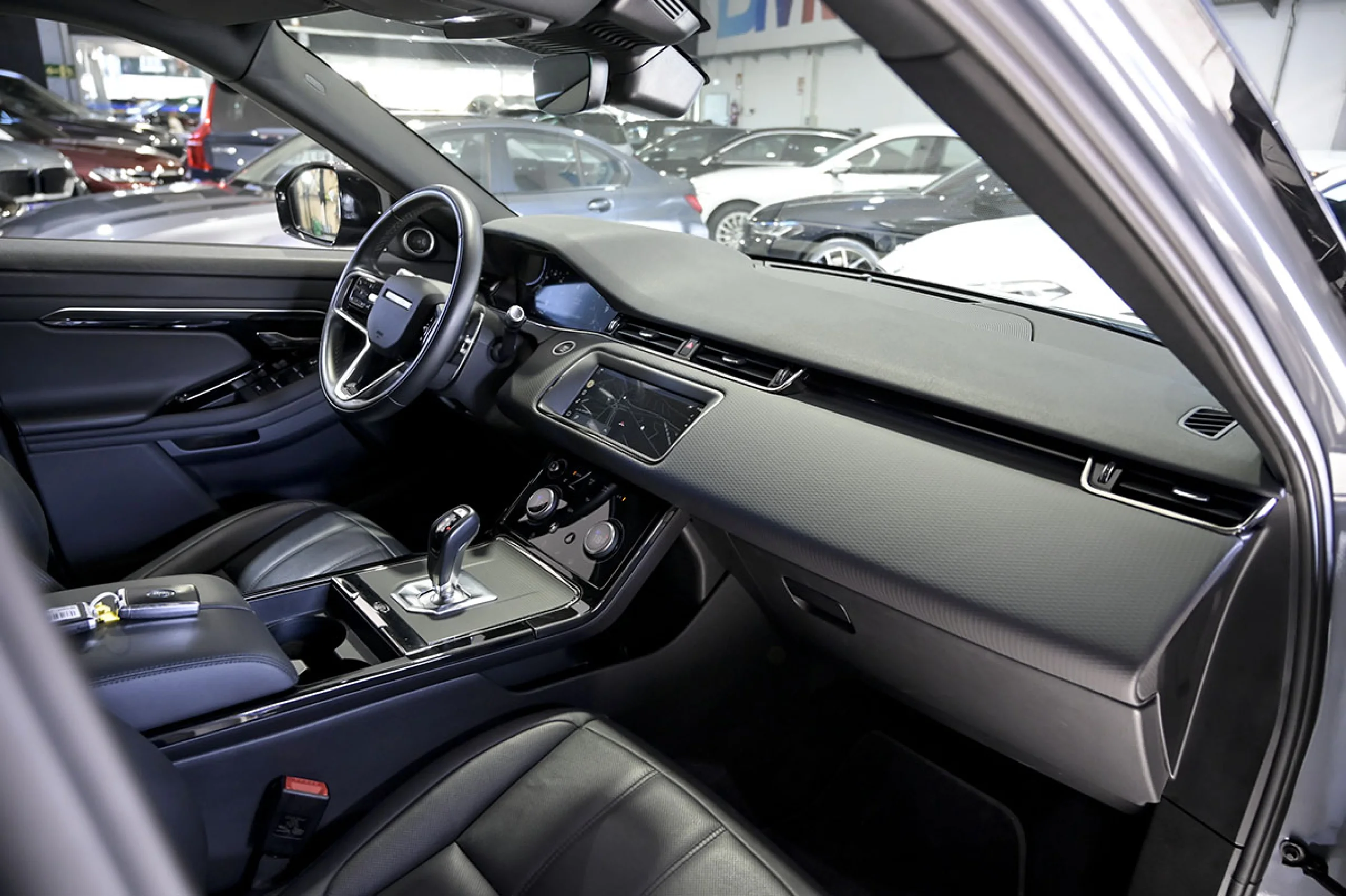 Land Rover Range Rover Evoque 2.0 P250 RDynamic S AUTO 4WD MHEV - Foto 32