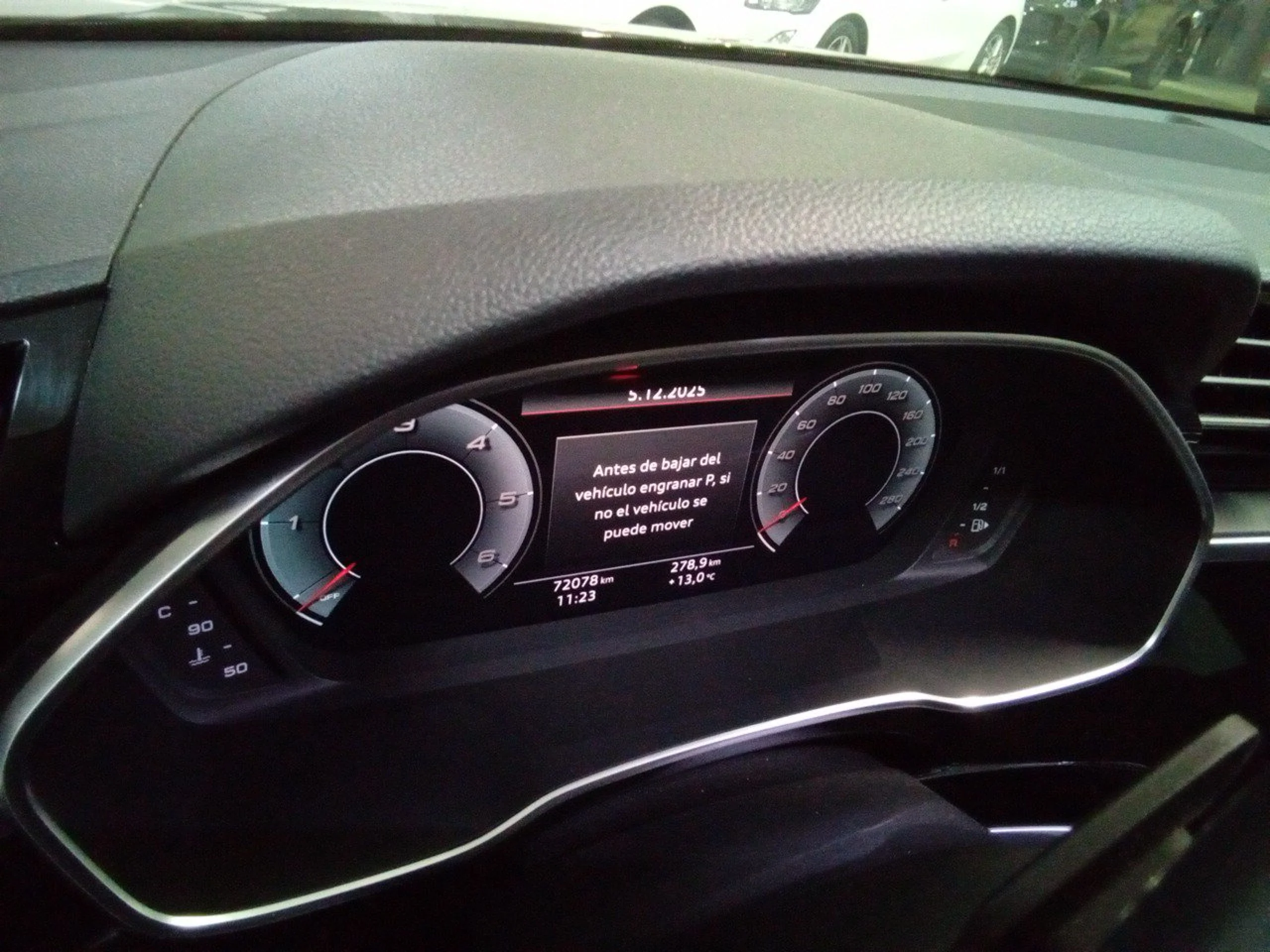 Audi Q3 Advanced 35 TDI 110kW (150CV) S tronic - Foto 8