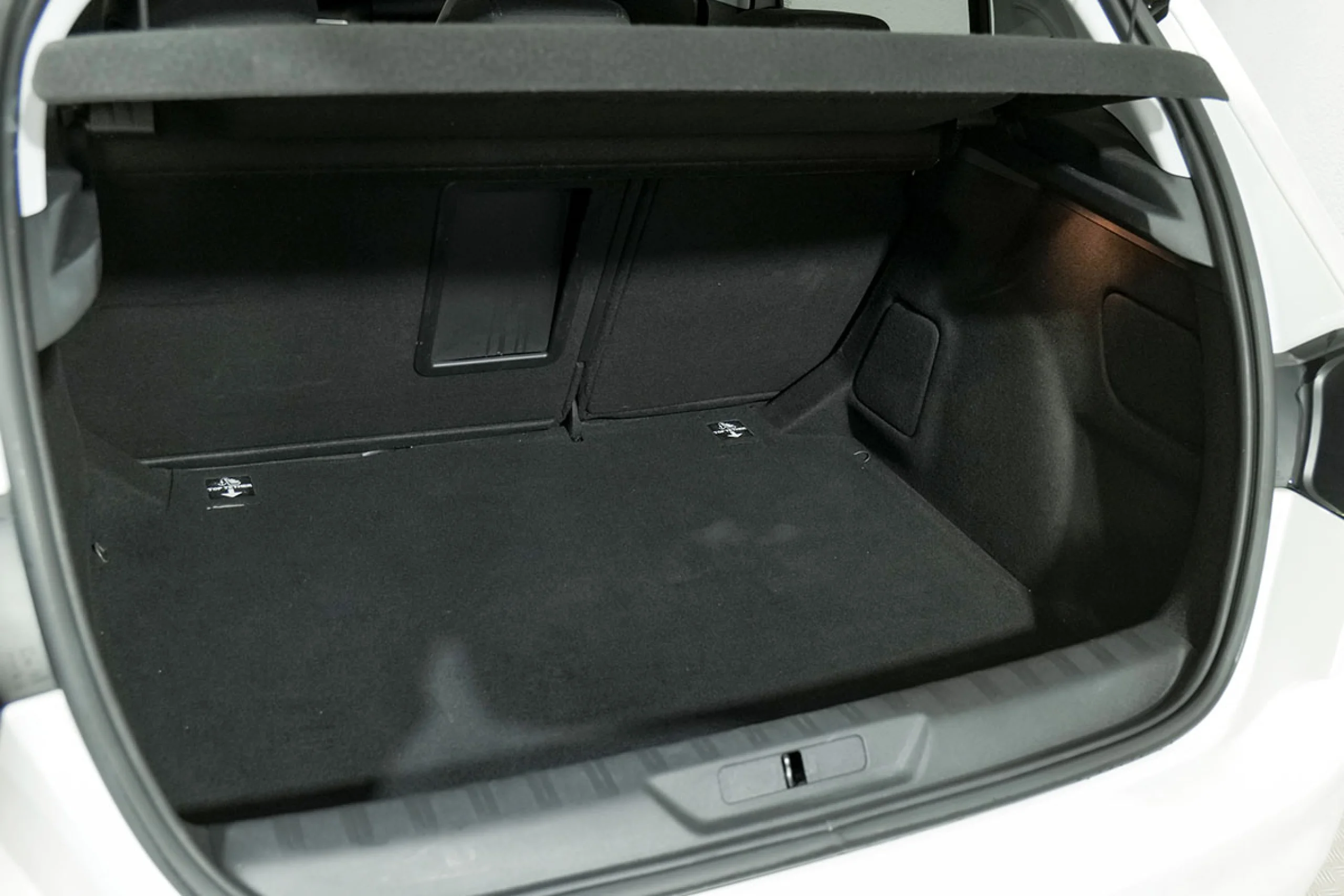 Peugeot 308 5p Allure Pack PureTech 110 SS - Foto 13
