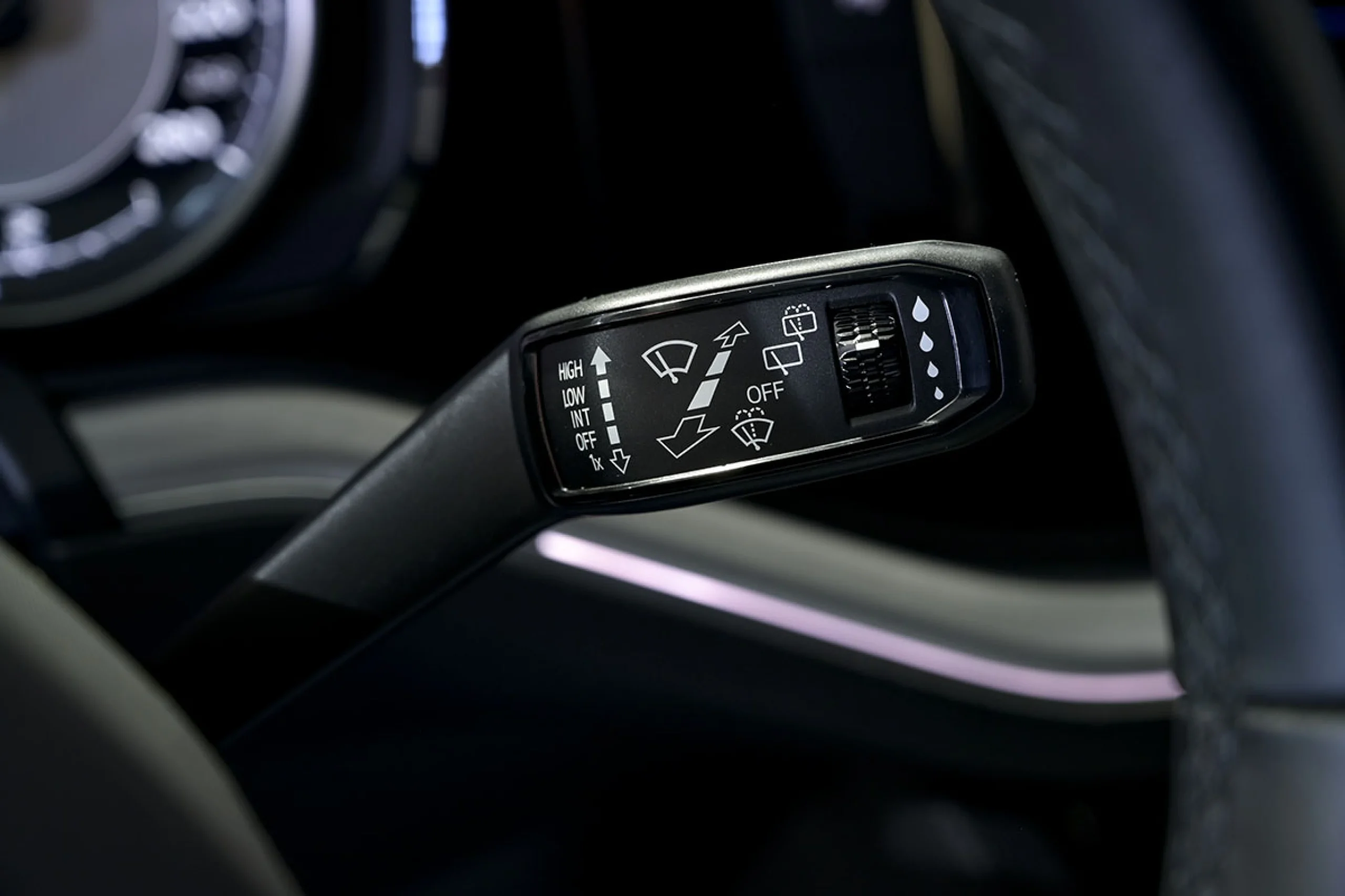 Volkswagen Touareg Prem Eleg 3.0 V6 TDI 210kW Tip 4M - Foto 27