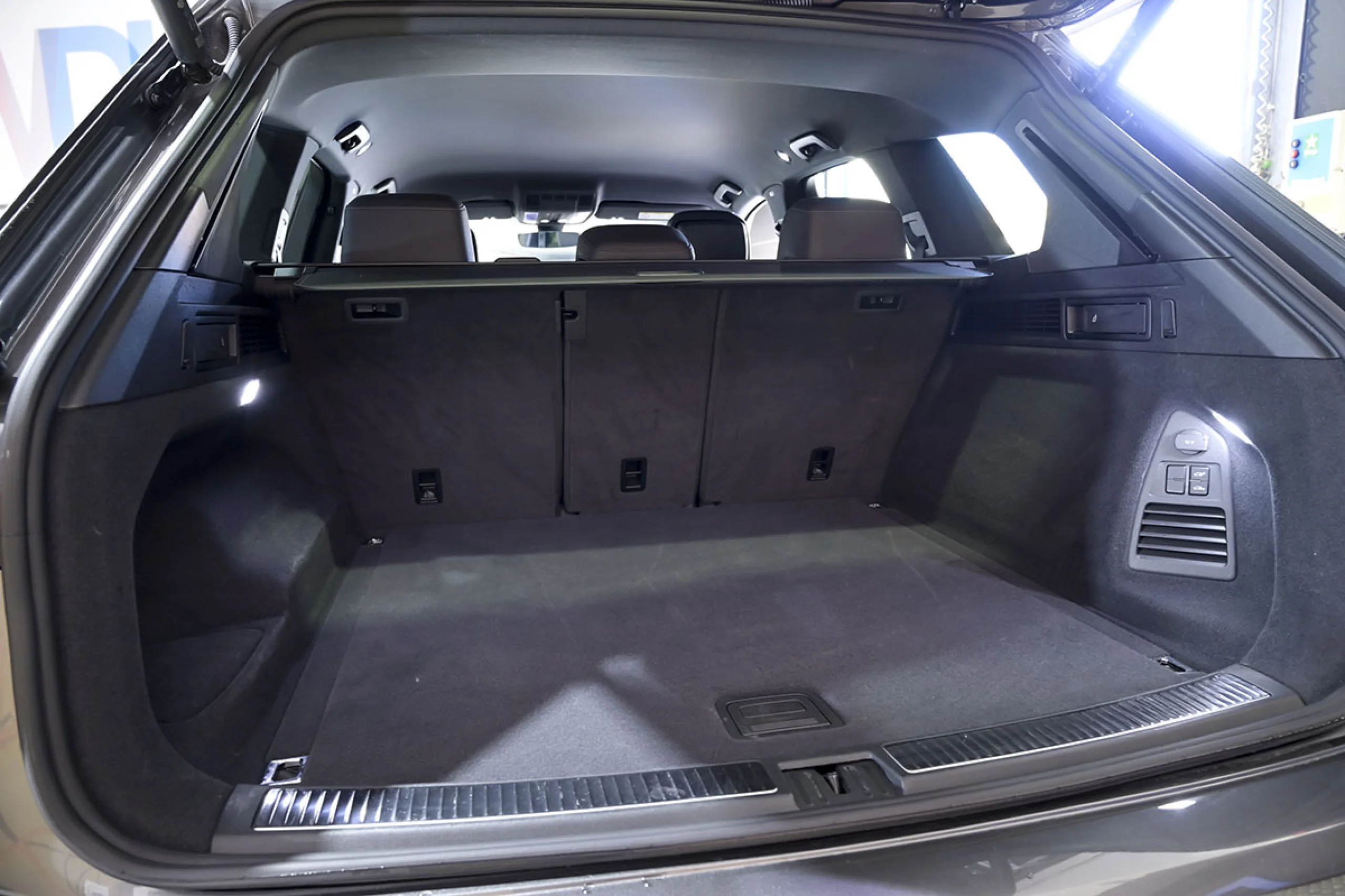 Volkswagen Touareg Prem Eleg 3.0 V6 TDI 210kW Tip 4M - Foto 13