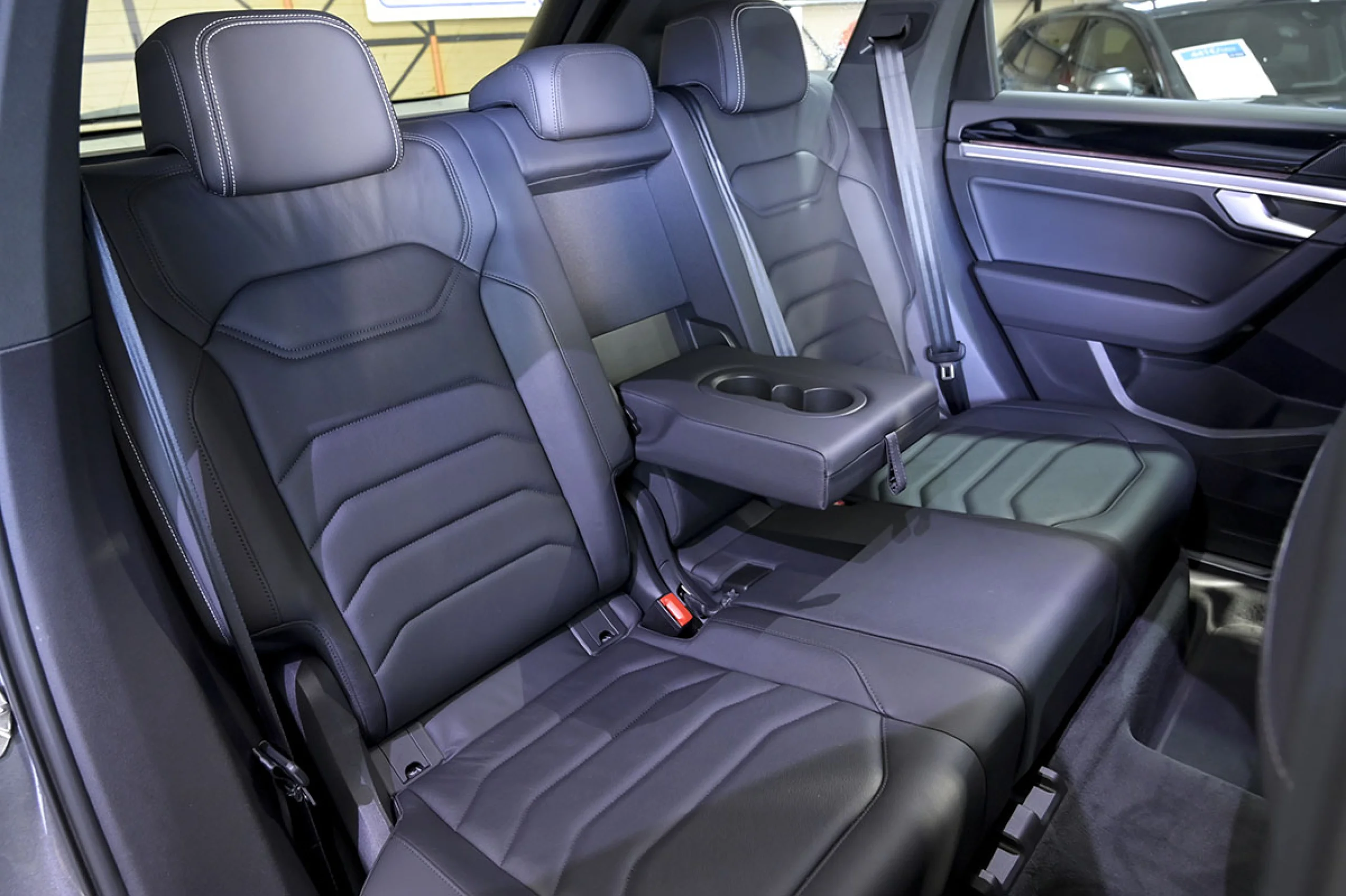 Volkswagen Touareg Prem Eleg 3.0 V6 TDI 210kW Tip 4M - Foto 18