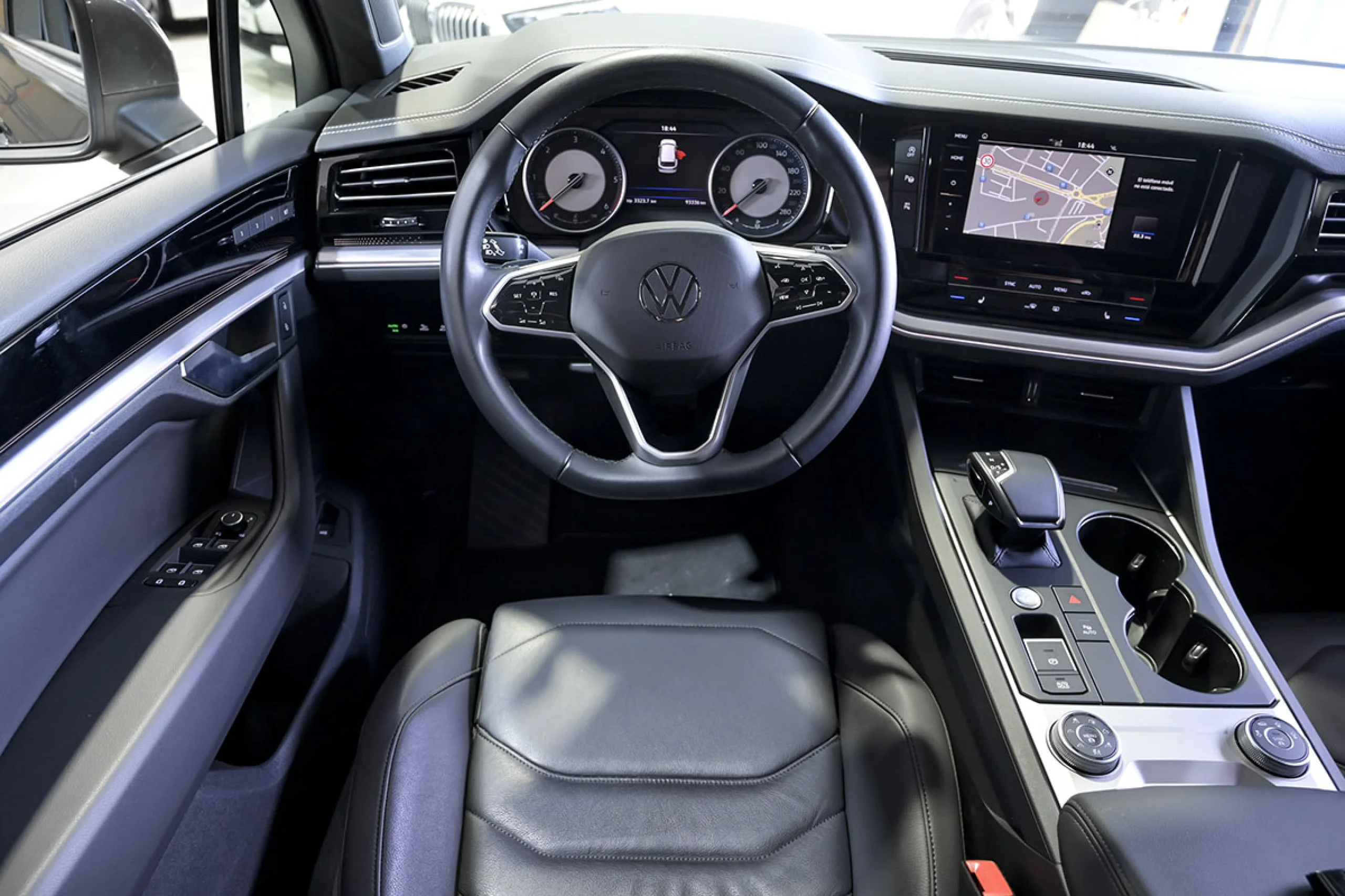 Volkswagen Touareg Prem Eleg 3.0 V6 TDI 210kW Tip 4M - Foto 34